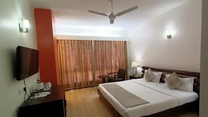 Bed in Inventree hotels & Resort