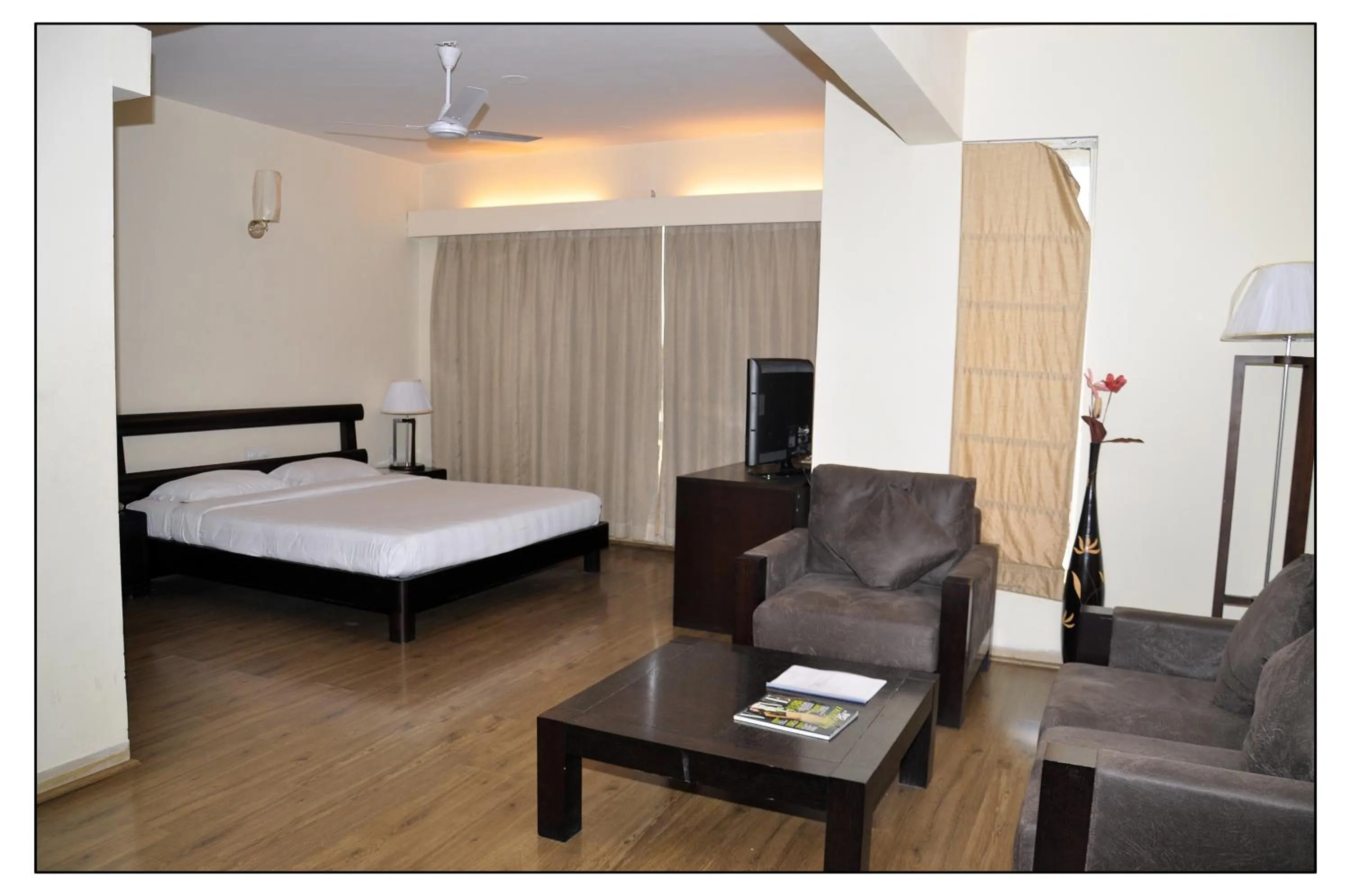 Photo of the whole room, Bed in Inventree hotels & Resort