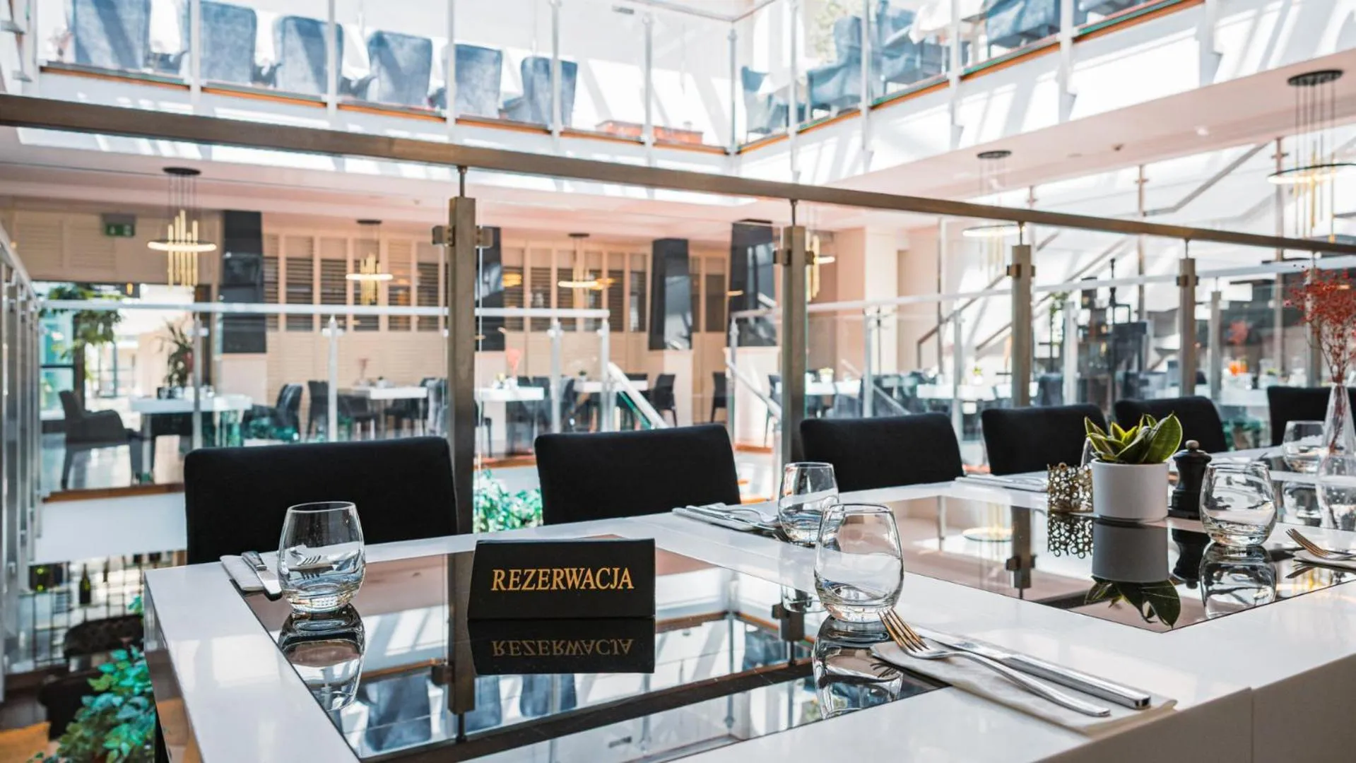 Restaurant/places to eat in Hotel Czarny Potok Resort SPA & Conference