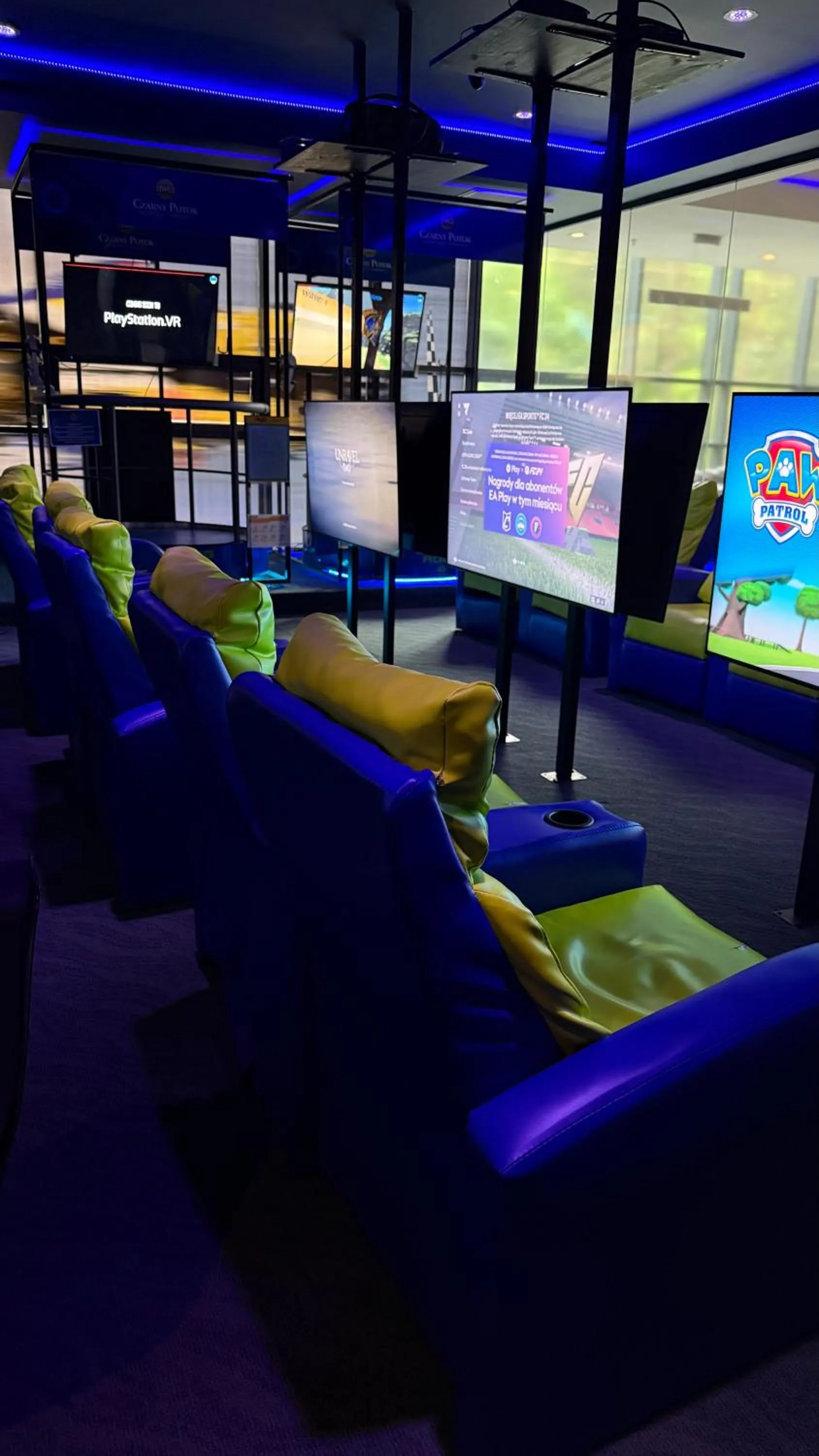 Game Room in Hotel Czarny Potok Resort SPA & Conference