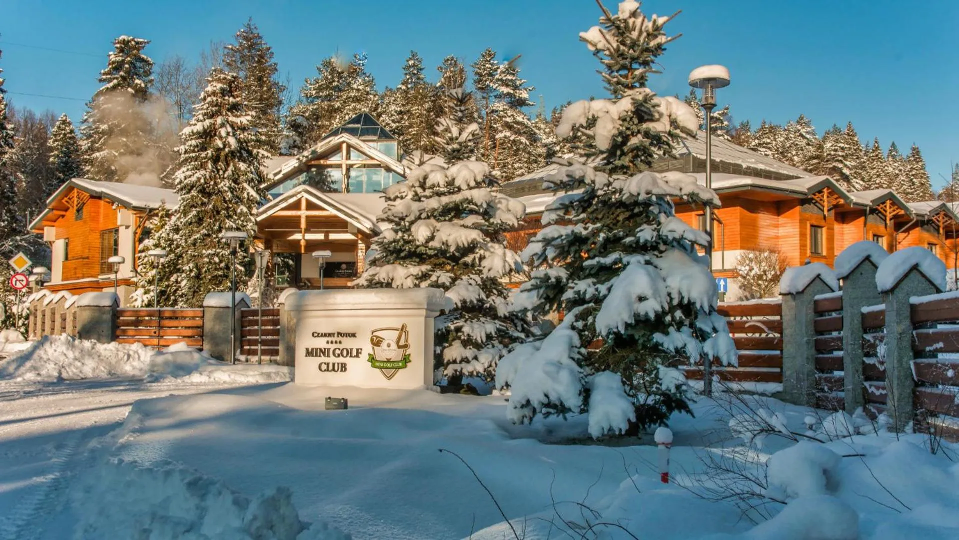 Property building in Hotel Czarny Potok Resort SPA & Conference