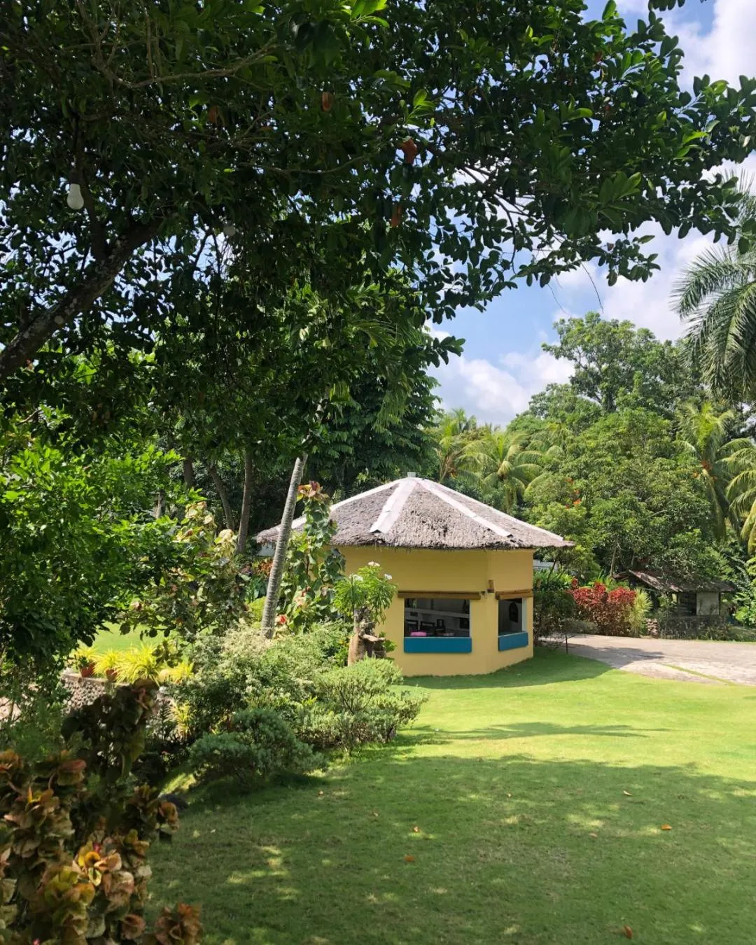 Garden in Wuthering Heights Bed & Breakfast by the Sea