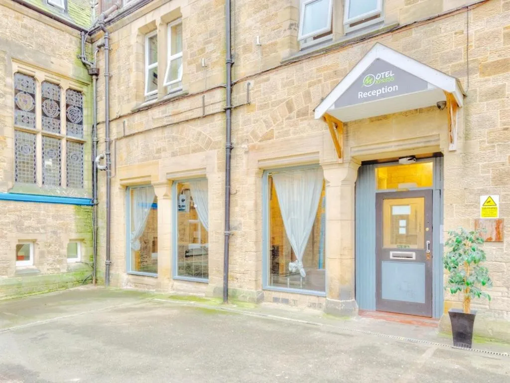 Property building in Grainger House Hotel