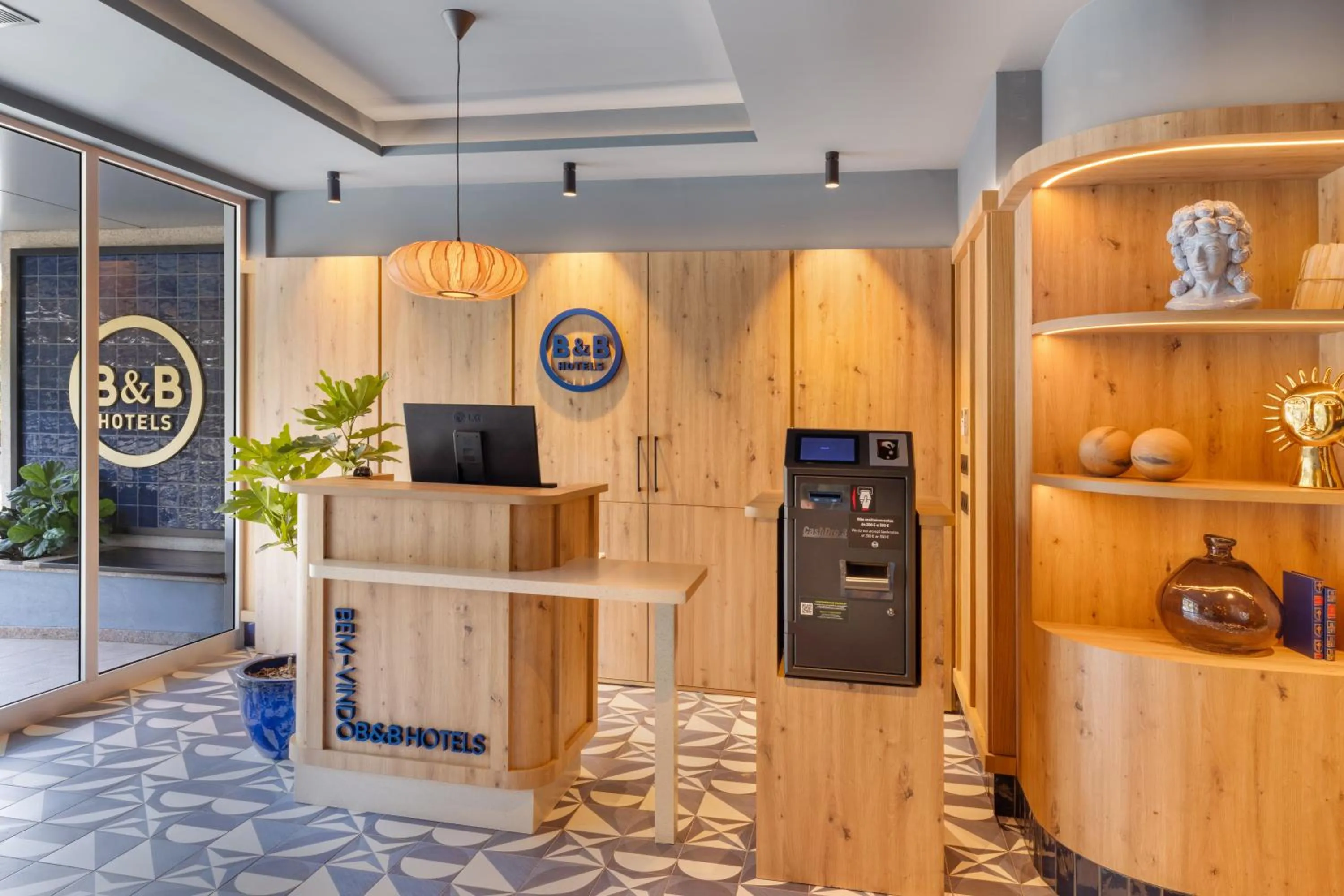 B&B HOTEL Braga Lamacaes