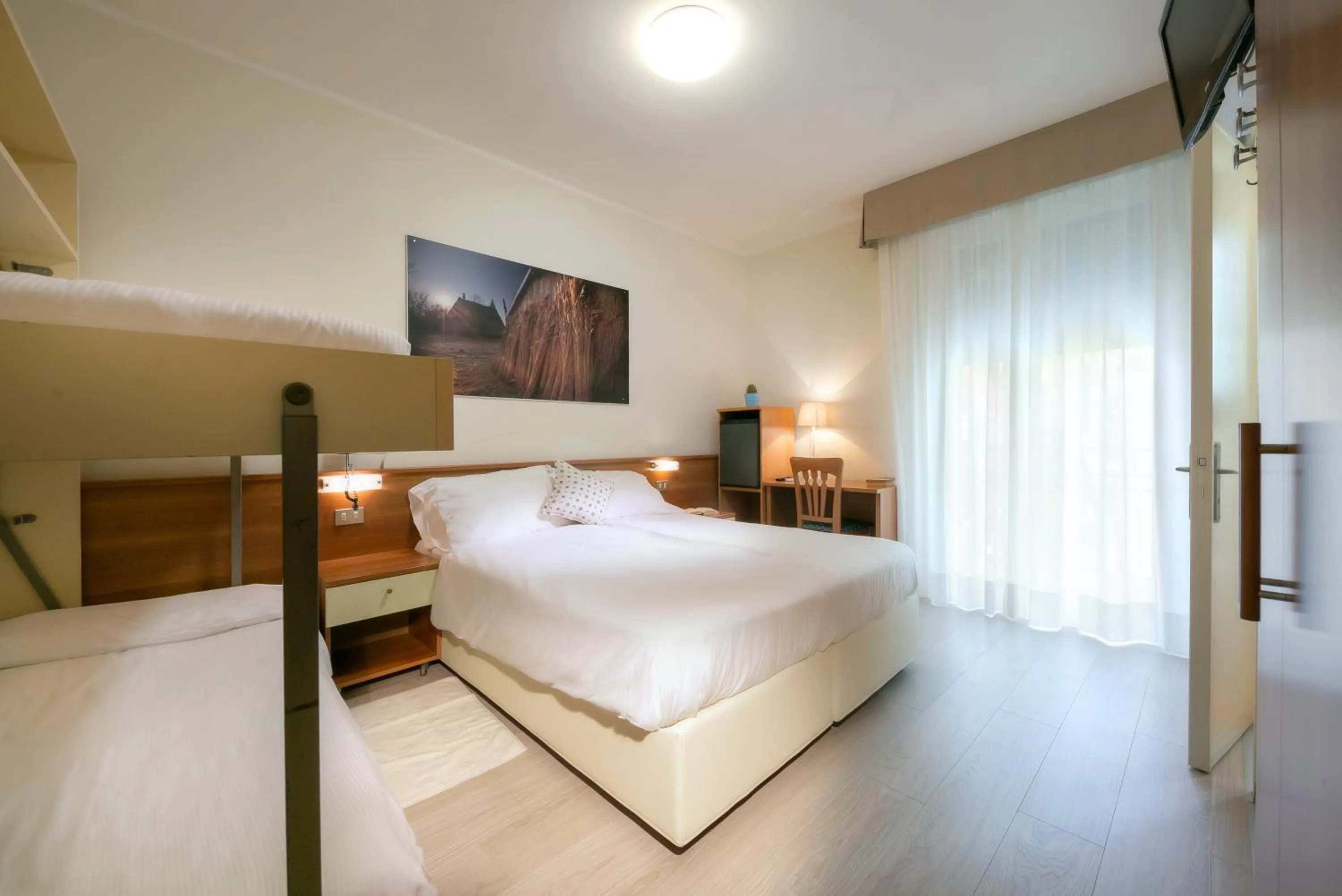 Bedroom, Bed in Hotel Verona