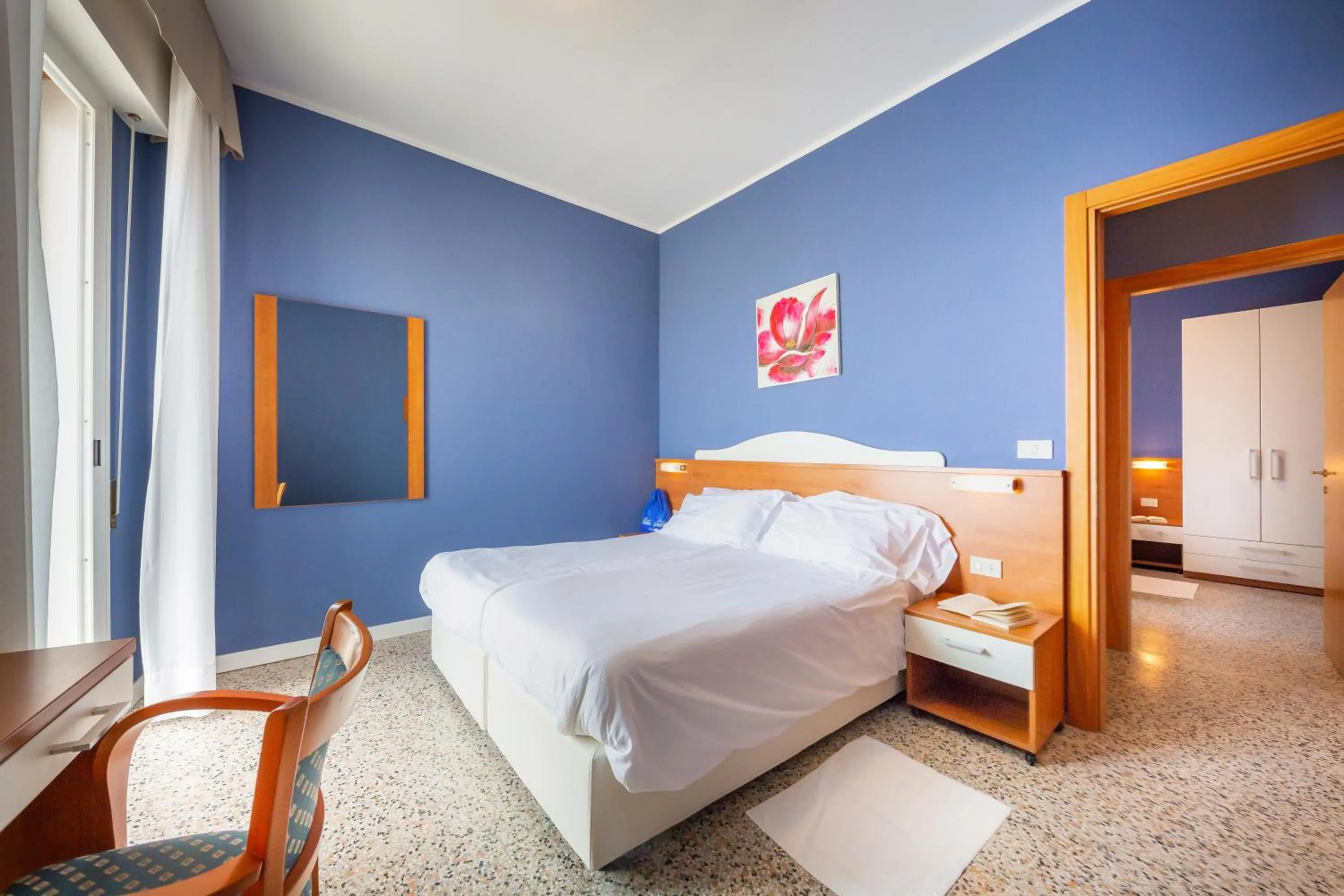 Bedroom, Bed in Hotel Verona