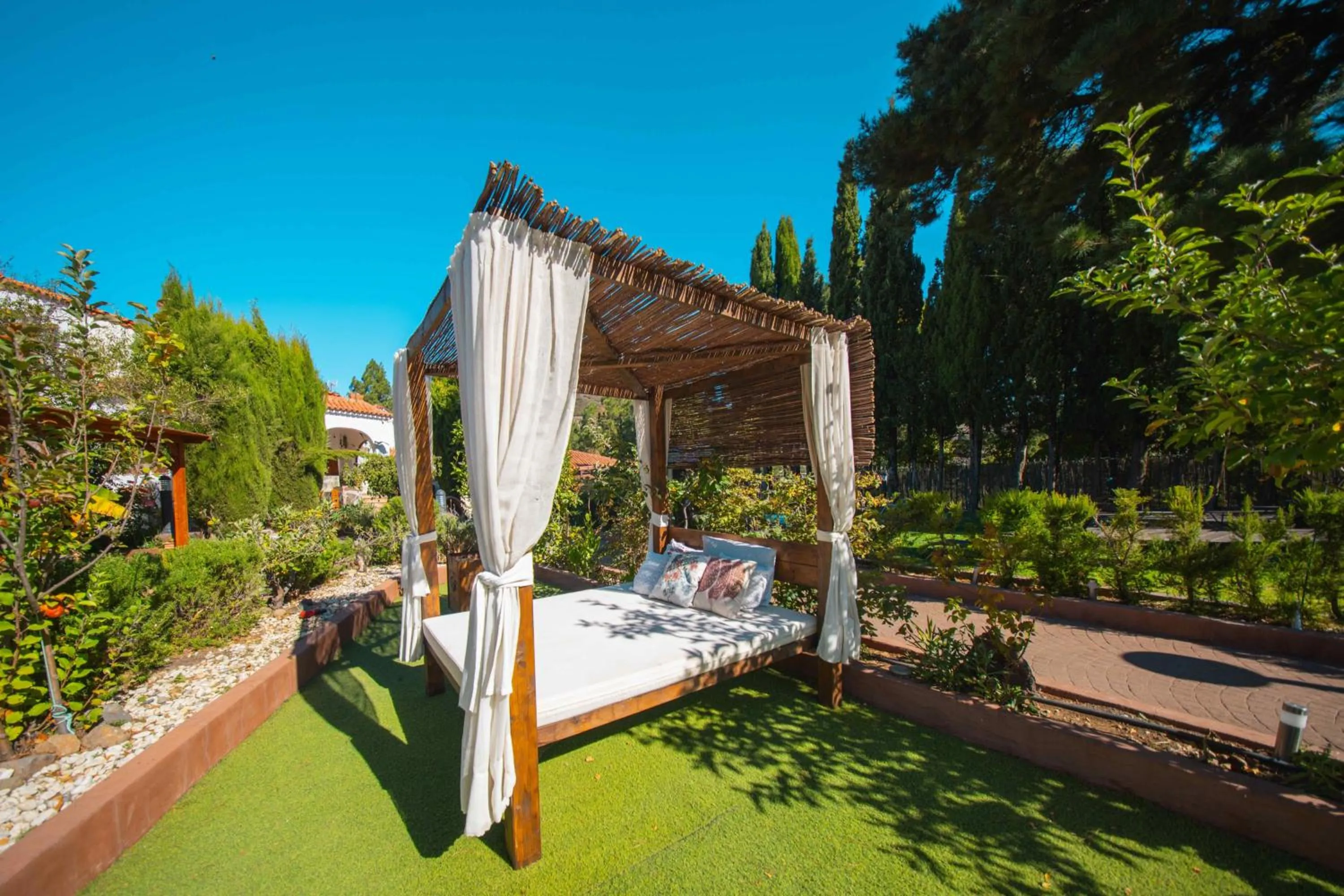 Garden in Hotel Rural El Refugio - Solo Adultos