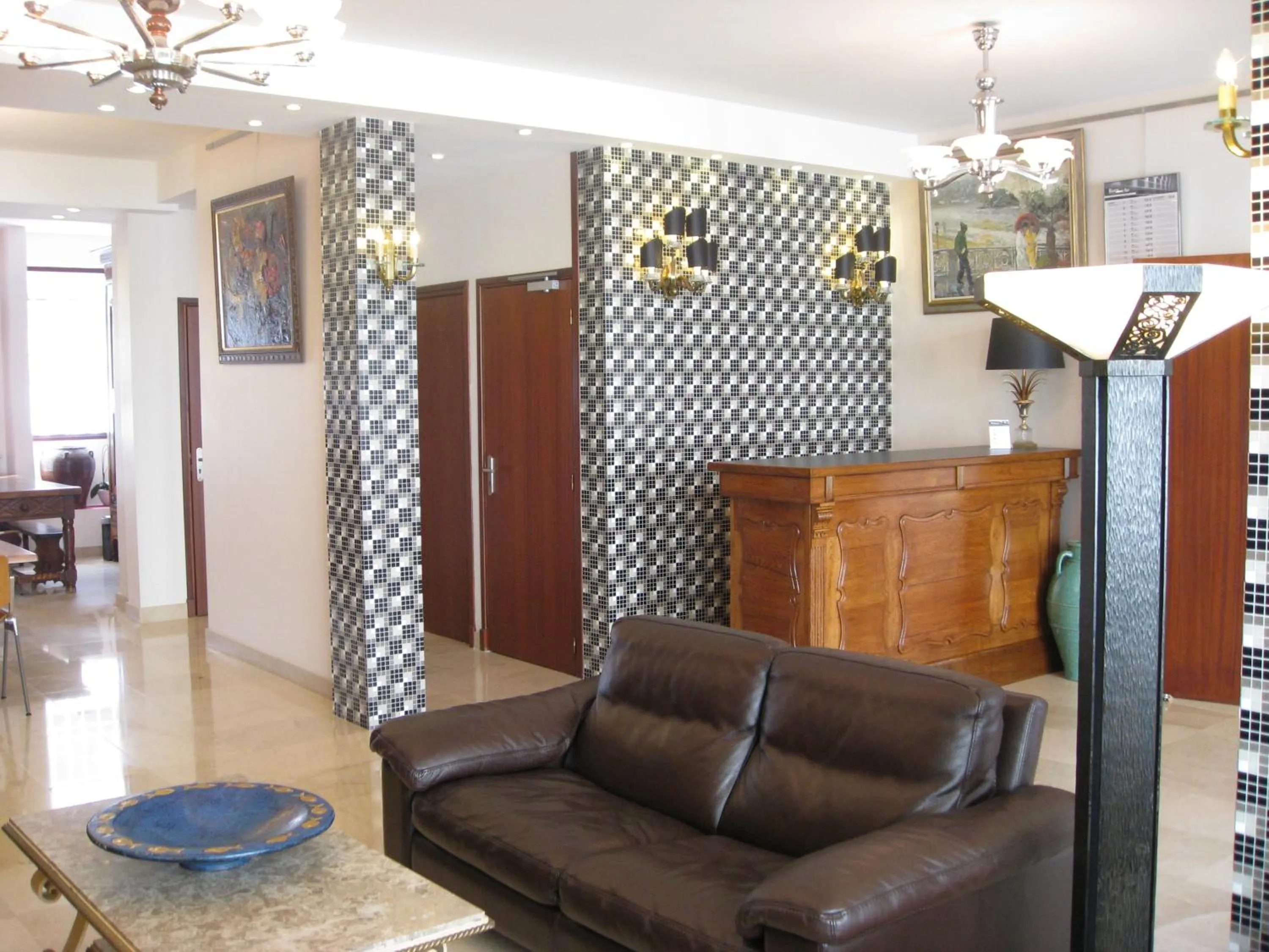 Lobby or reception in Hotel Barnetche