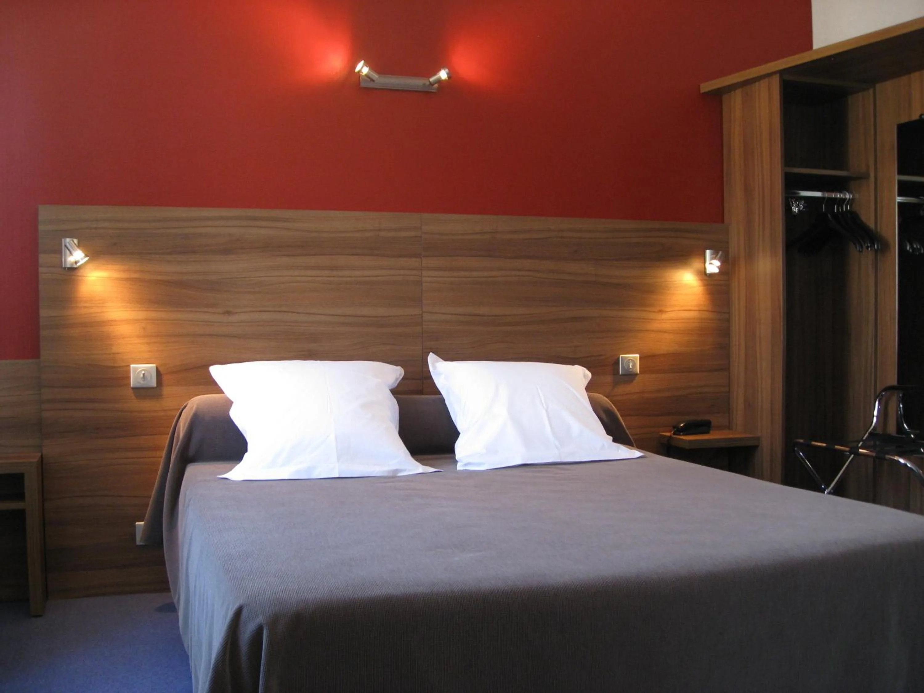 Photo of the whole room in Hotel Barnetche