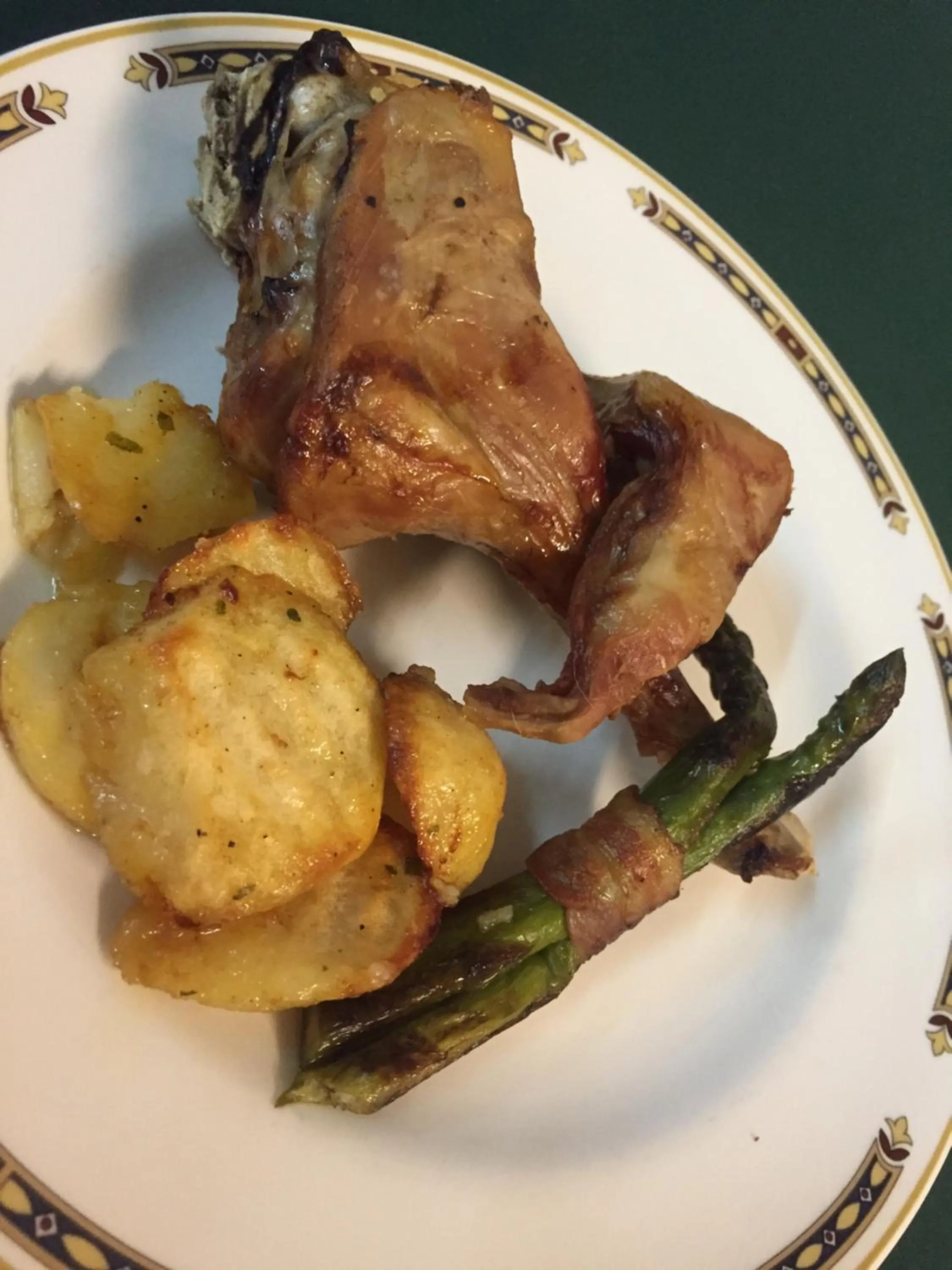 Food and drinks in Hotel Castellote