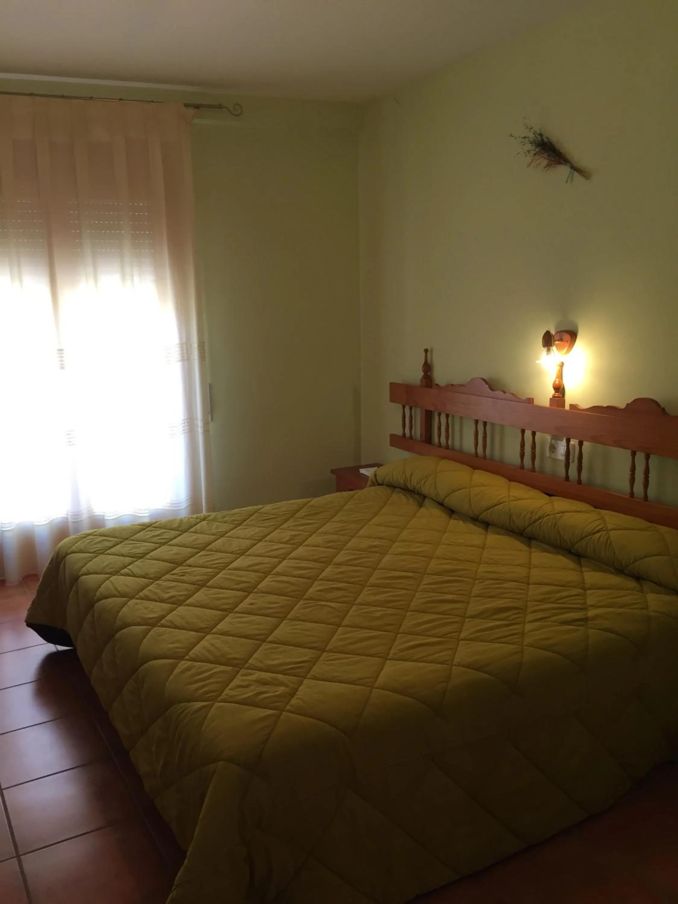 Bed in Hotel Castellote