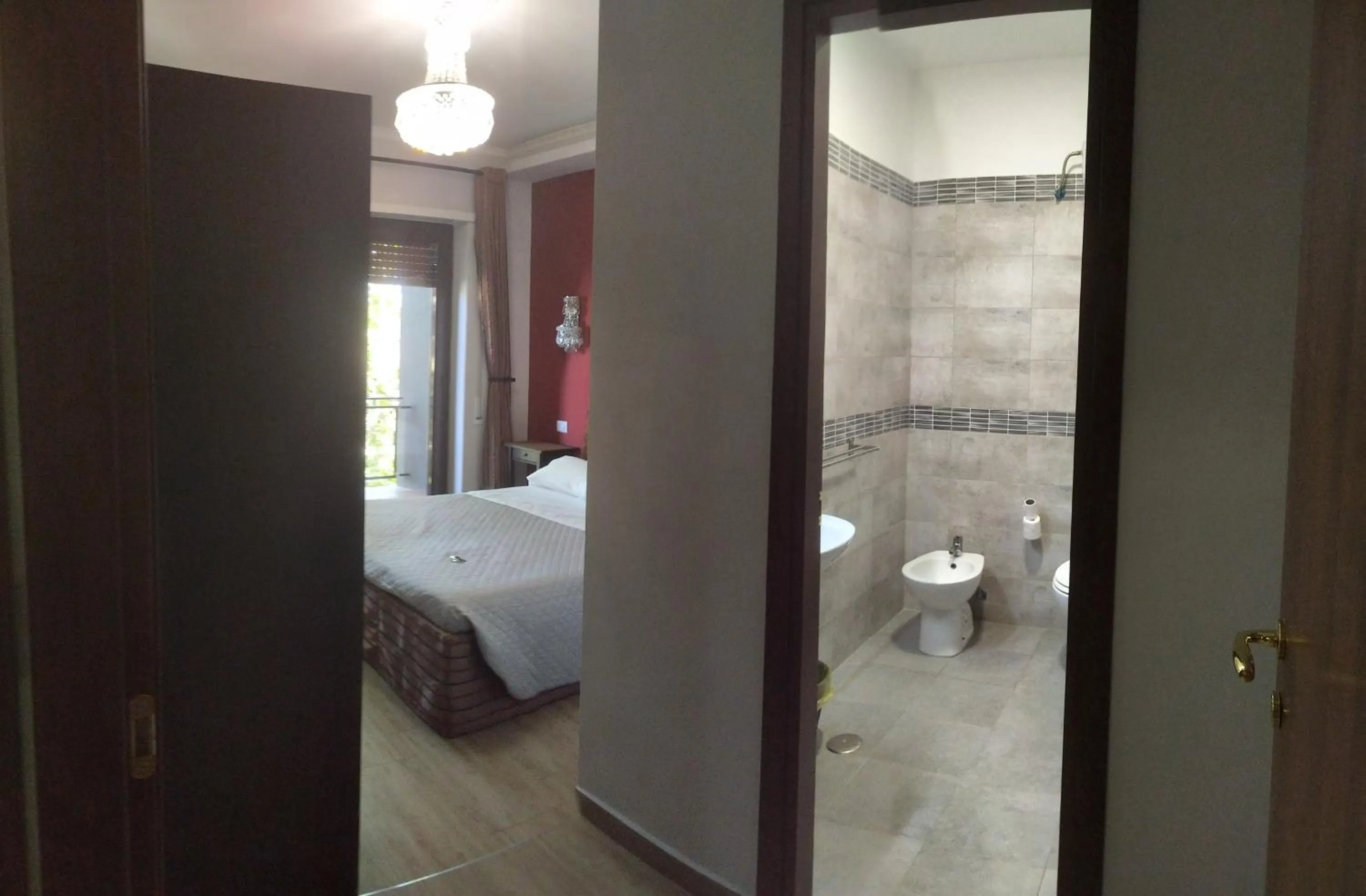 Bathroom in Seven Miracles Inn