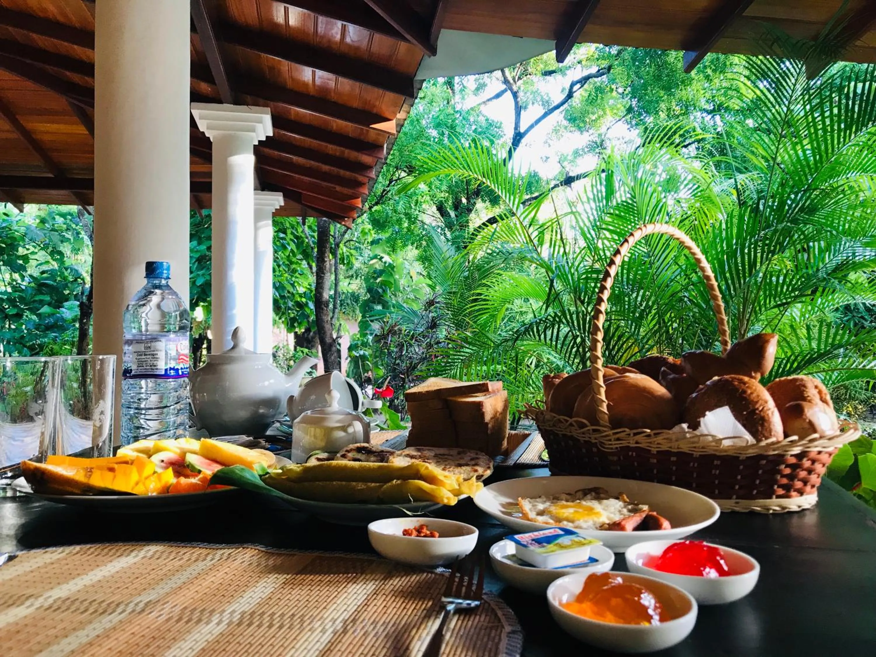 Restaurant/places to eat in Palmyra Nature Resort Sigiriya