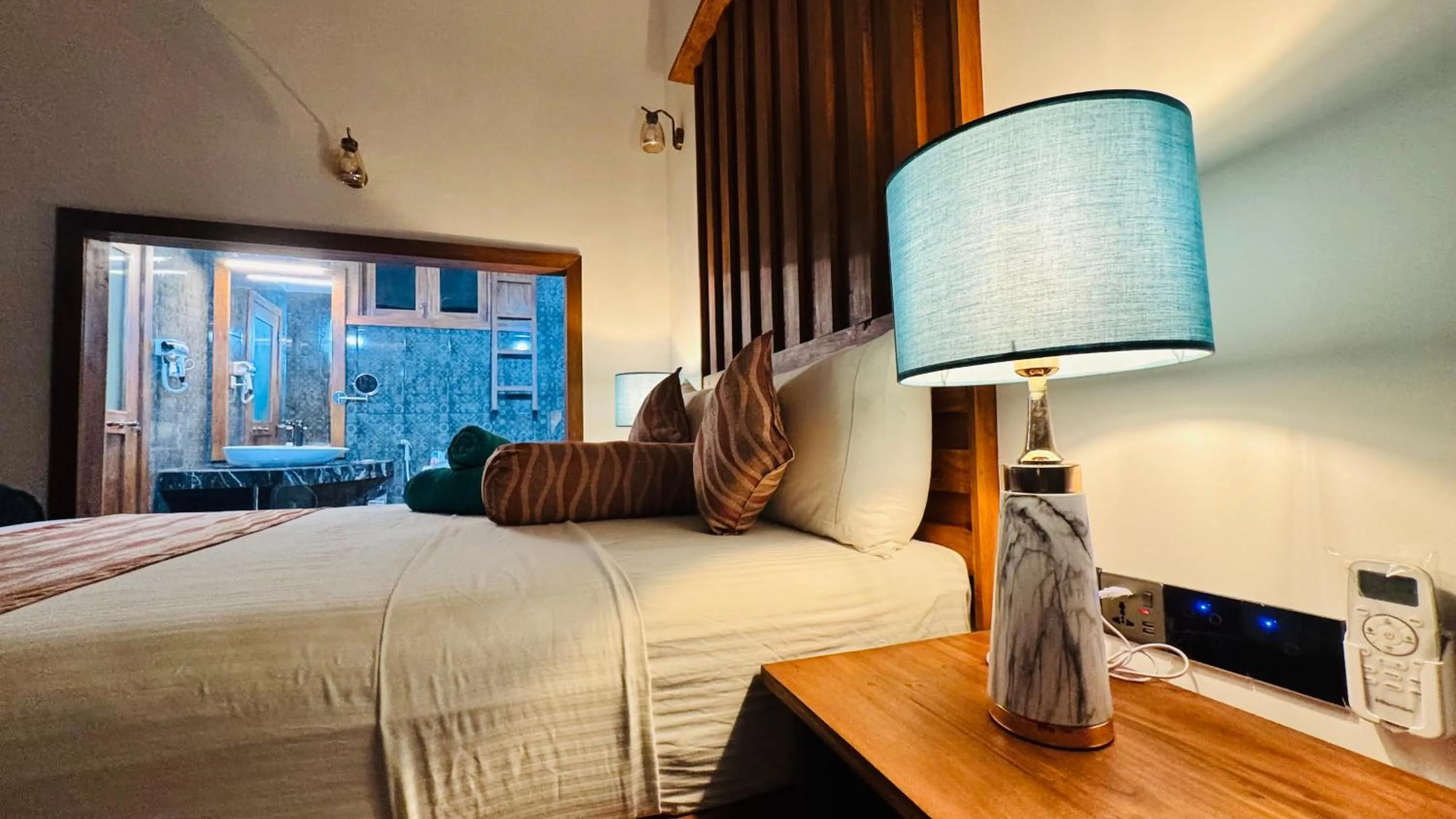 Bed in Palmyra Nature Resort Sigiriya