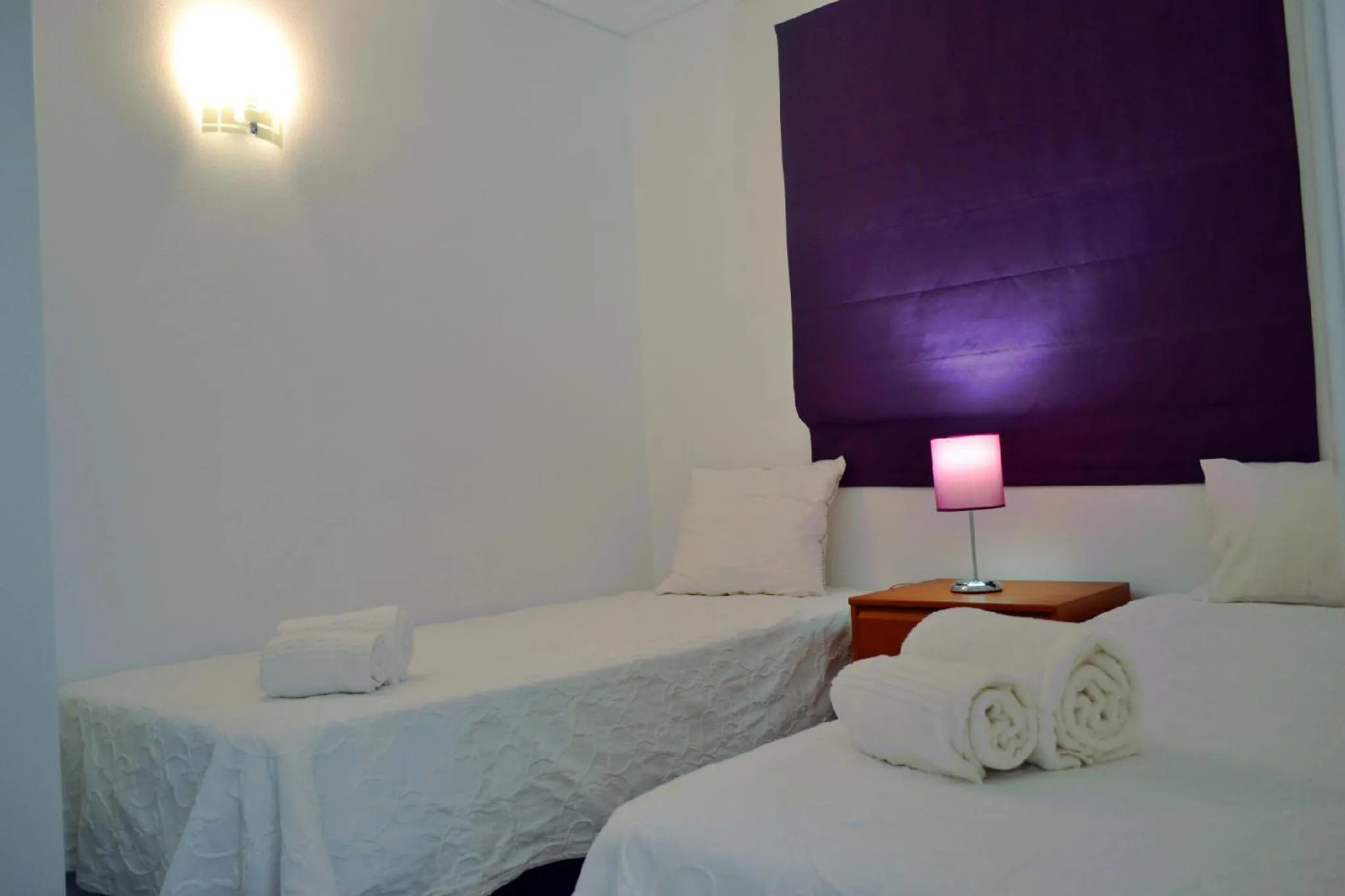 Bedroom, Bed in Algardia Marina Parque by Garvetur