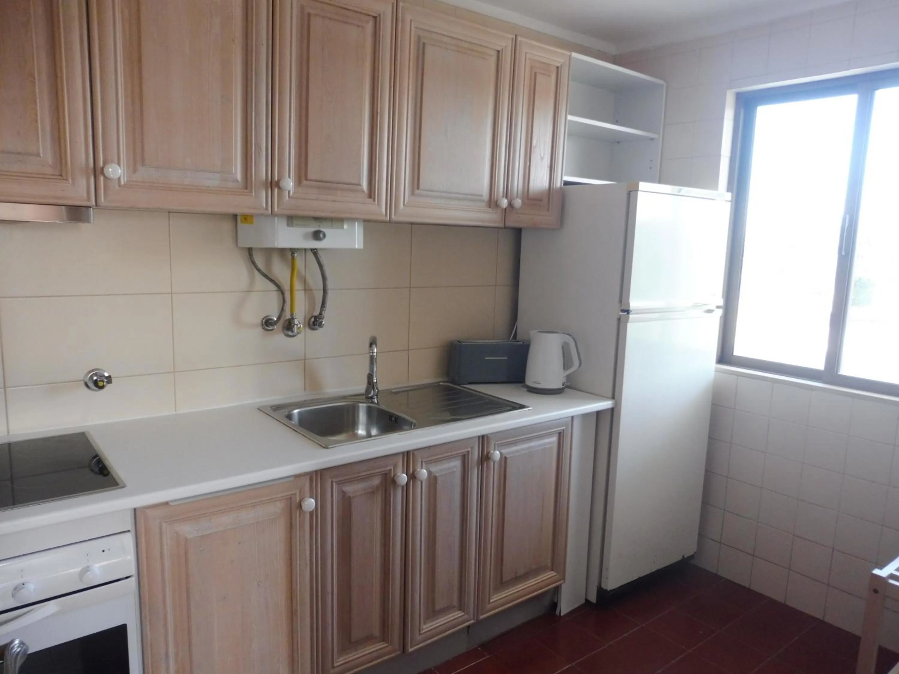 Kitchen or kitchenette in Algardia Marina Parque by Garvetur