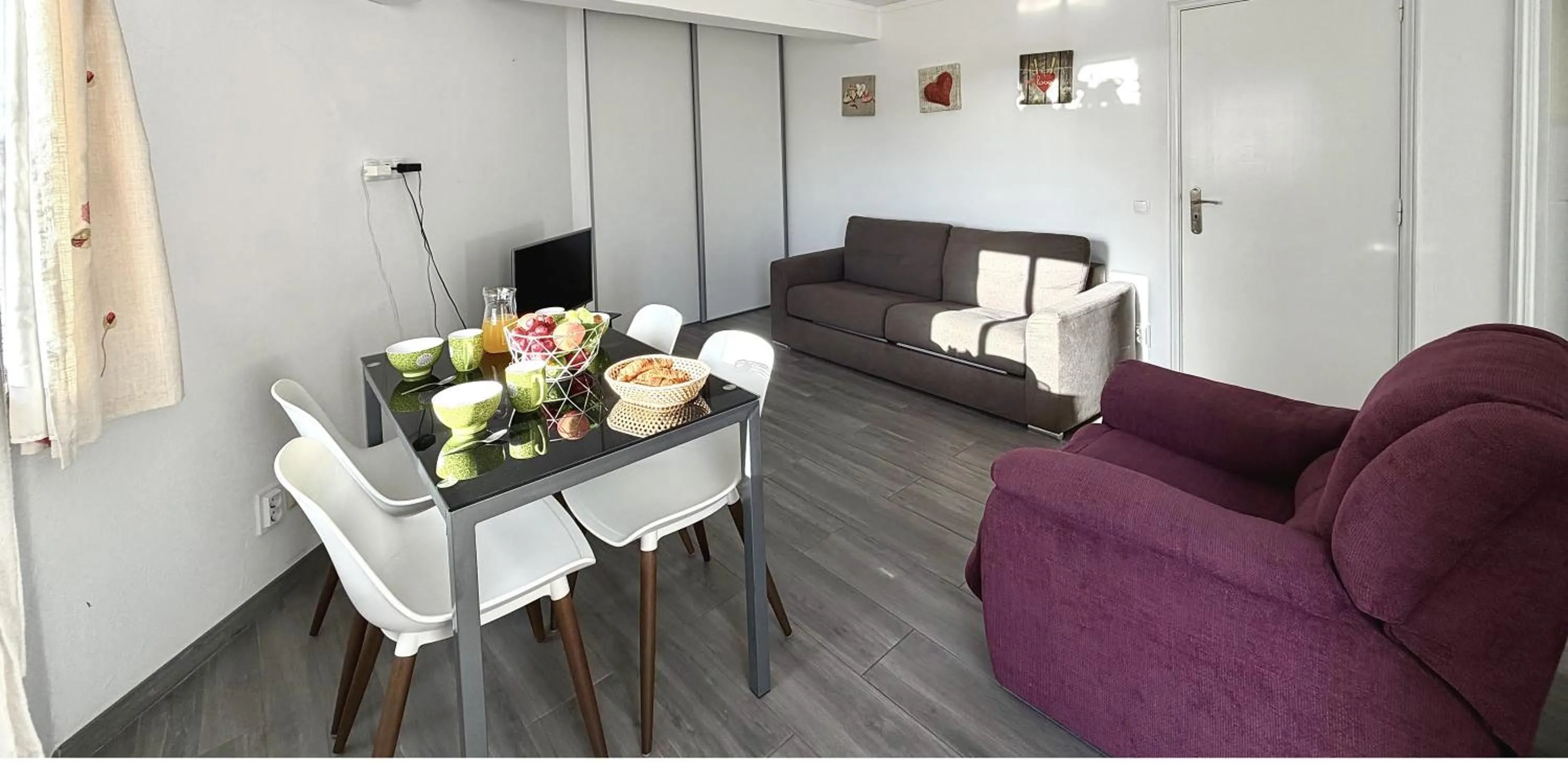 Living room in Algardia Marina Parque by Garvetur