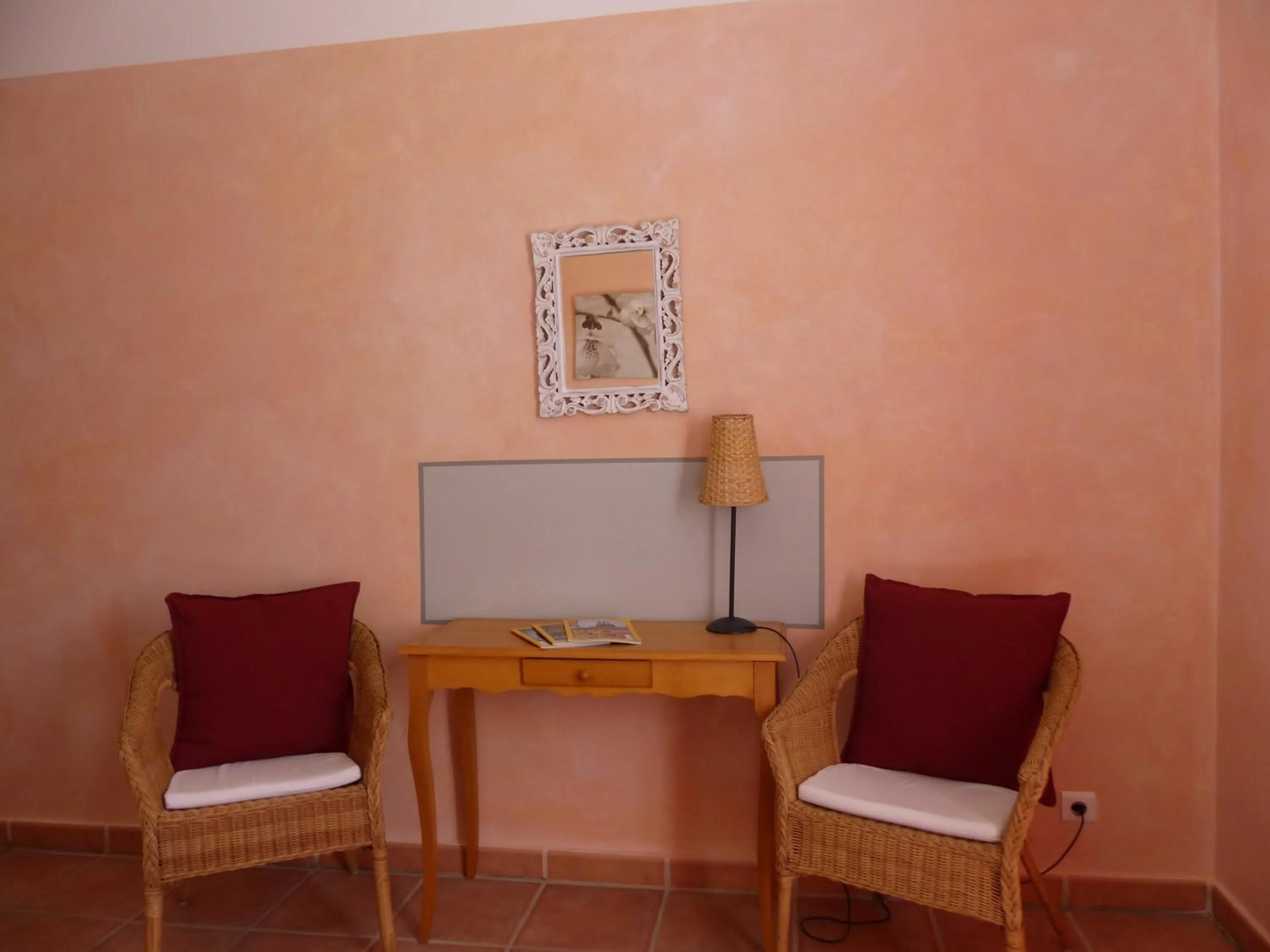 Photo of the whole room in La Ferme du petit Ségriès Bed and Breakfast