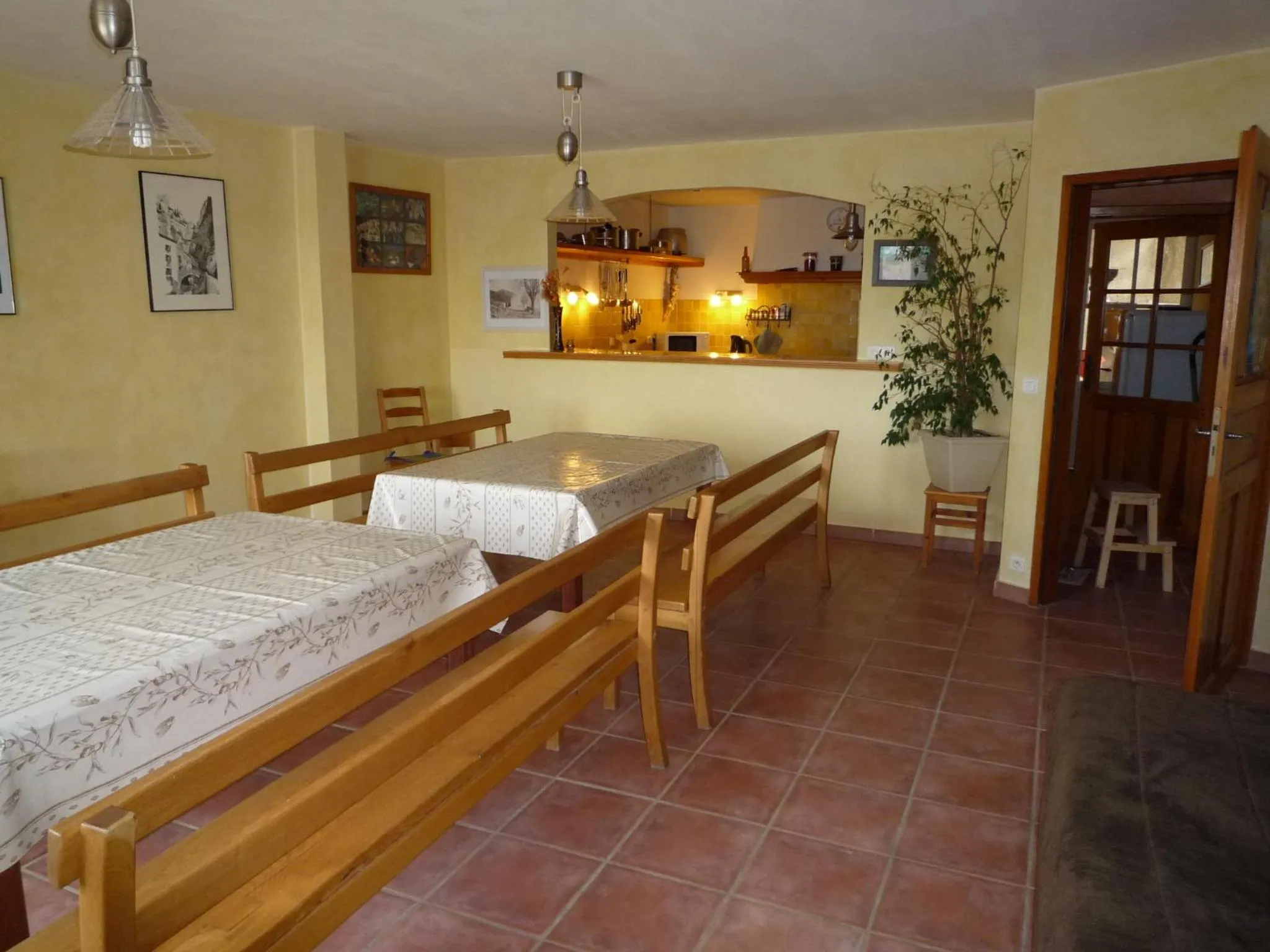 Restaurant/places to eat, Bed in La Ferme du petit Ségriès Bed and Breakfast