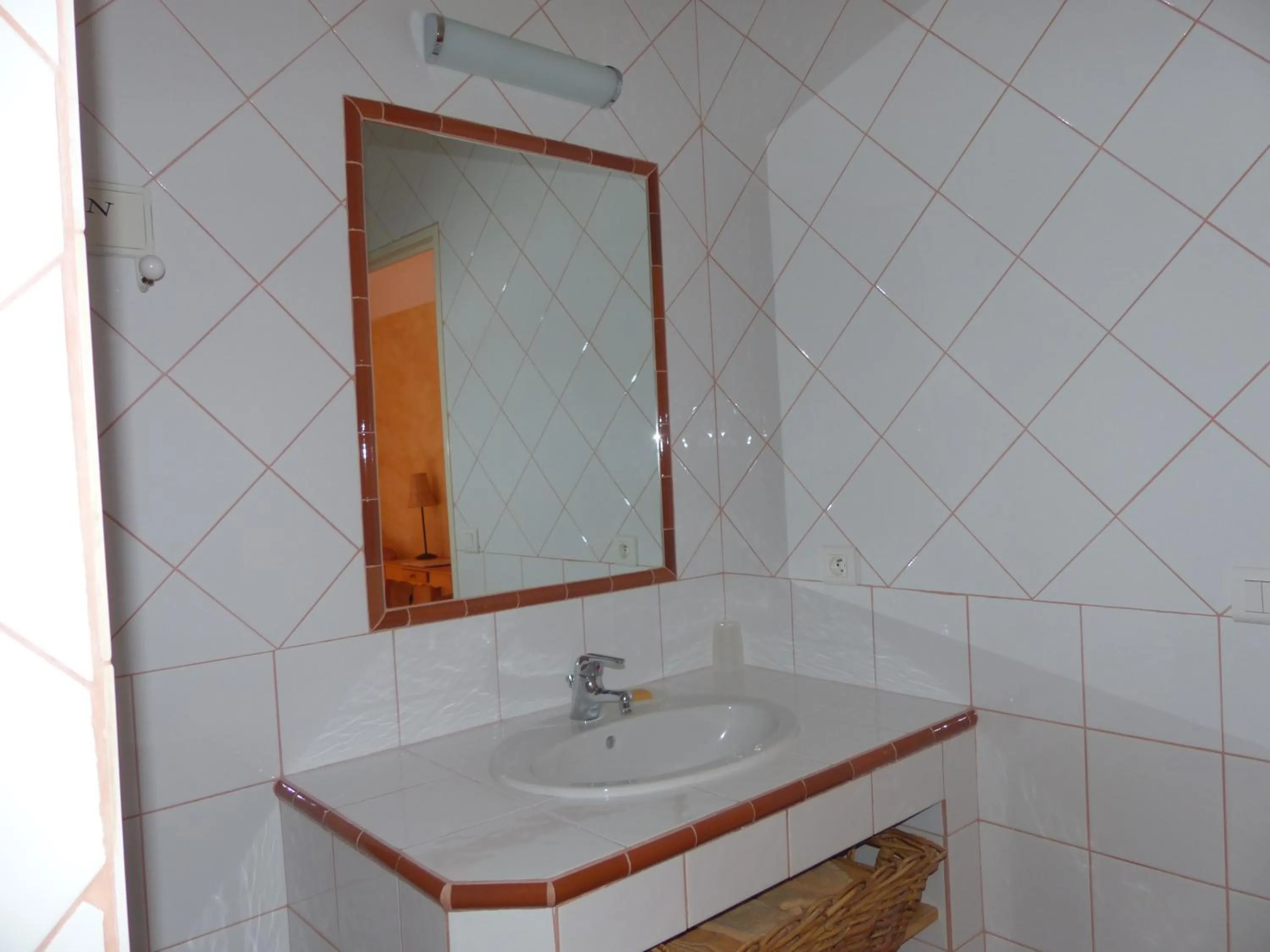 Bathroom in La Ferme du petit Ségriès Bed and Breakfast