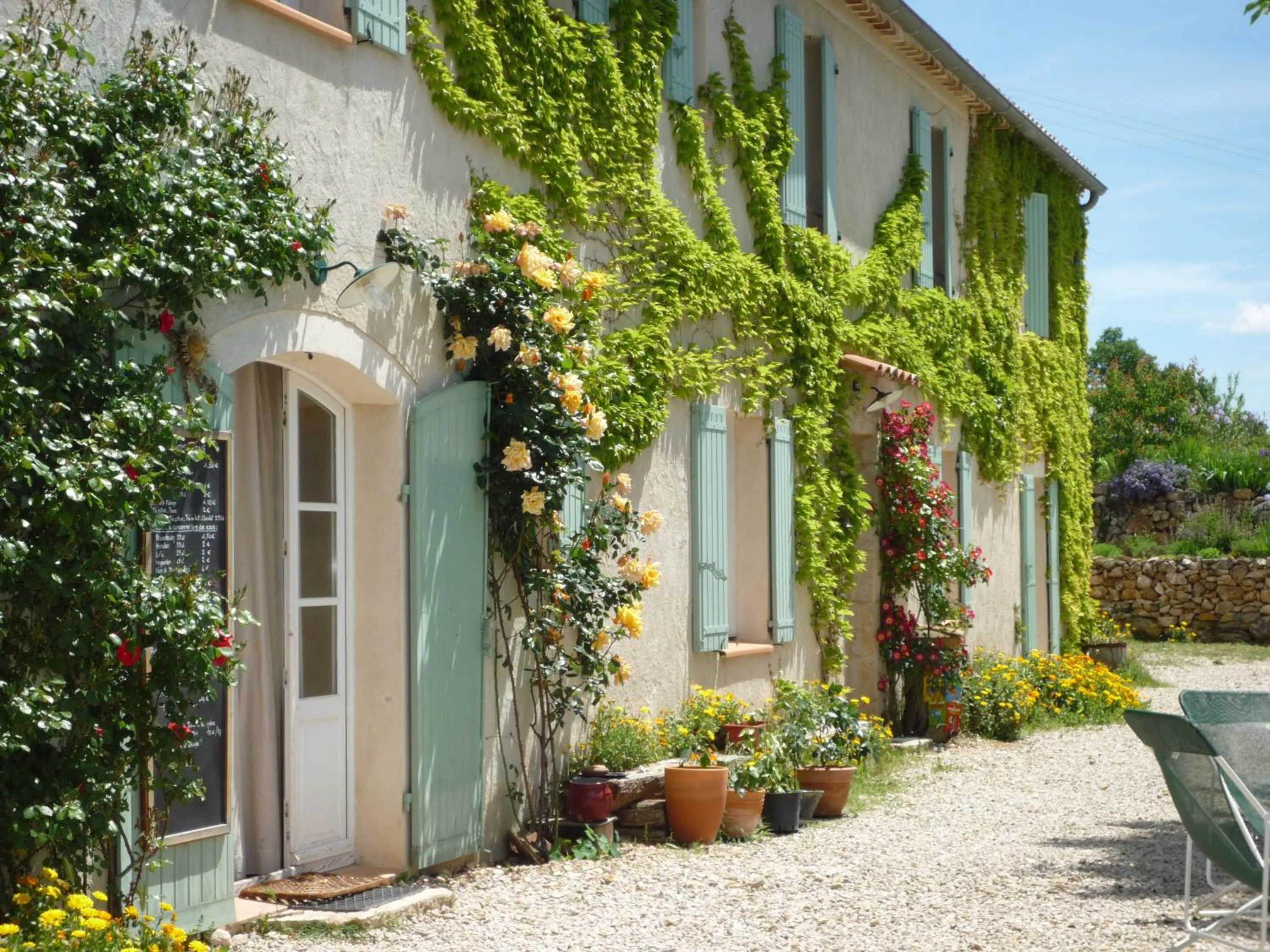 Facade/entrance in La Ferme du petit Ségriès Bed and Breakfast