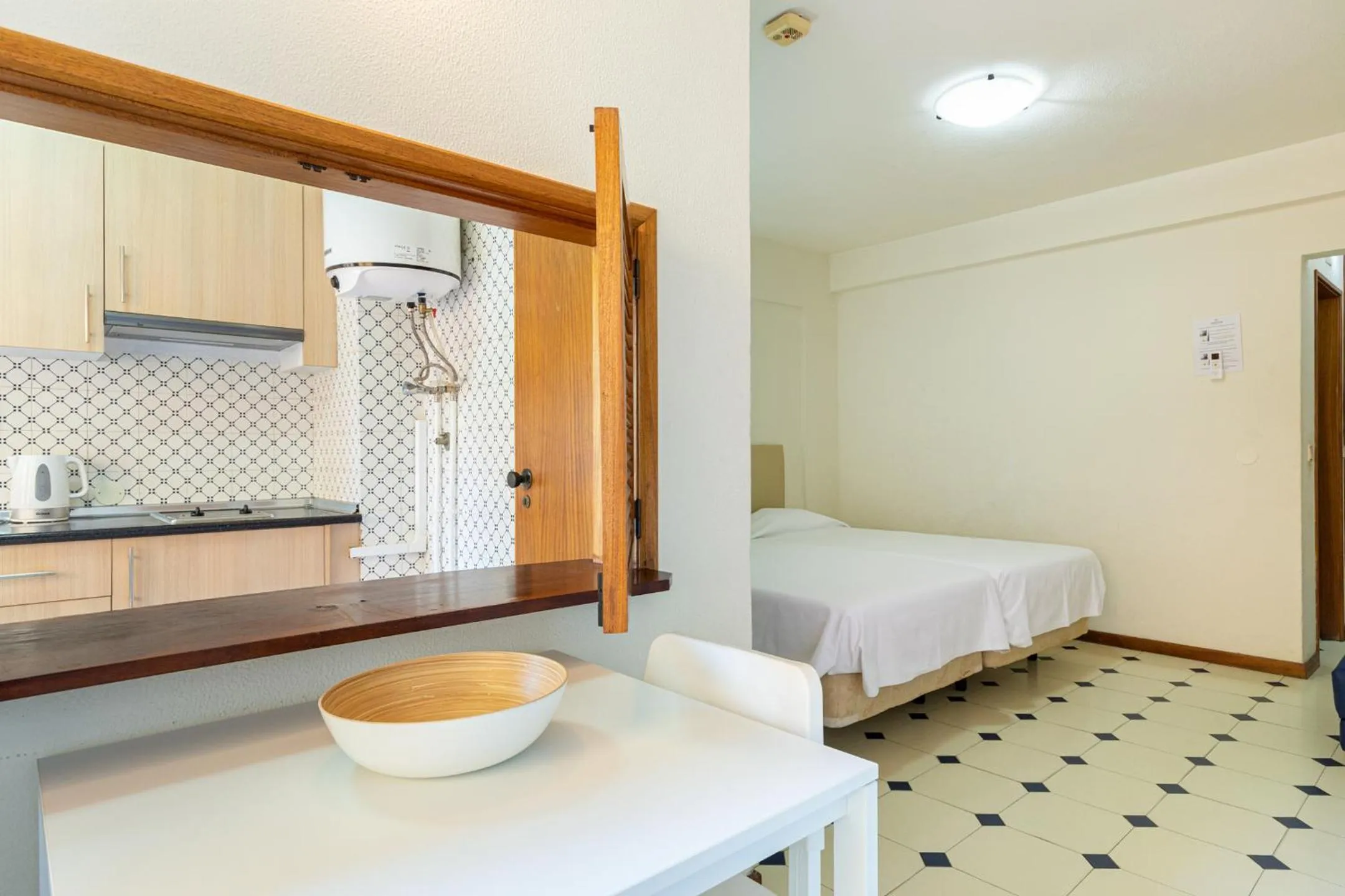 Bedroom, Bed in Rio by Garvetur