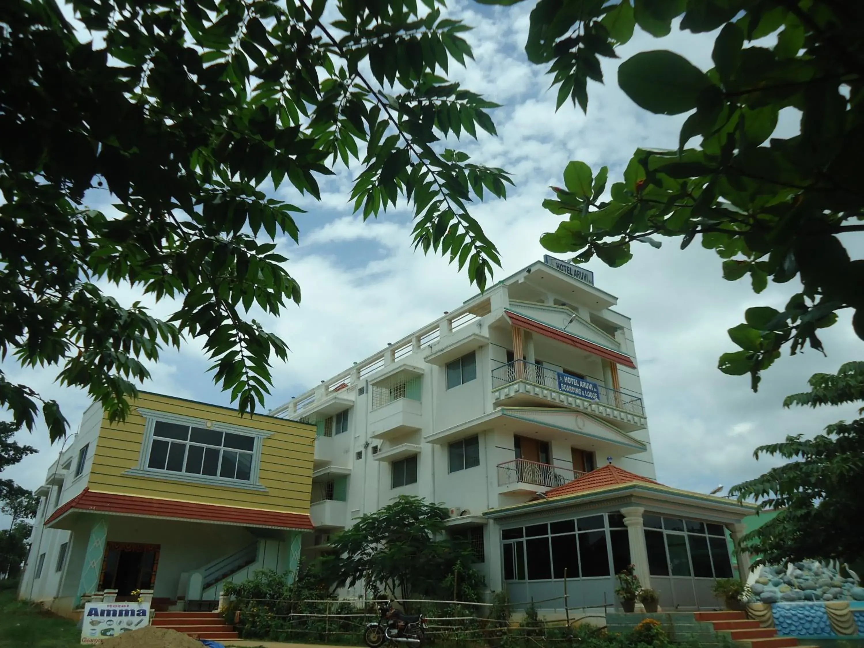 Aruvi Hotel Aruvi Hotel