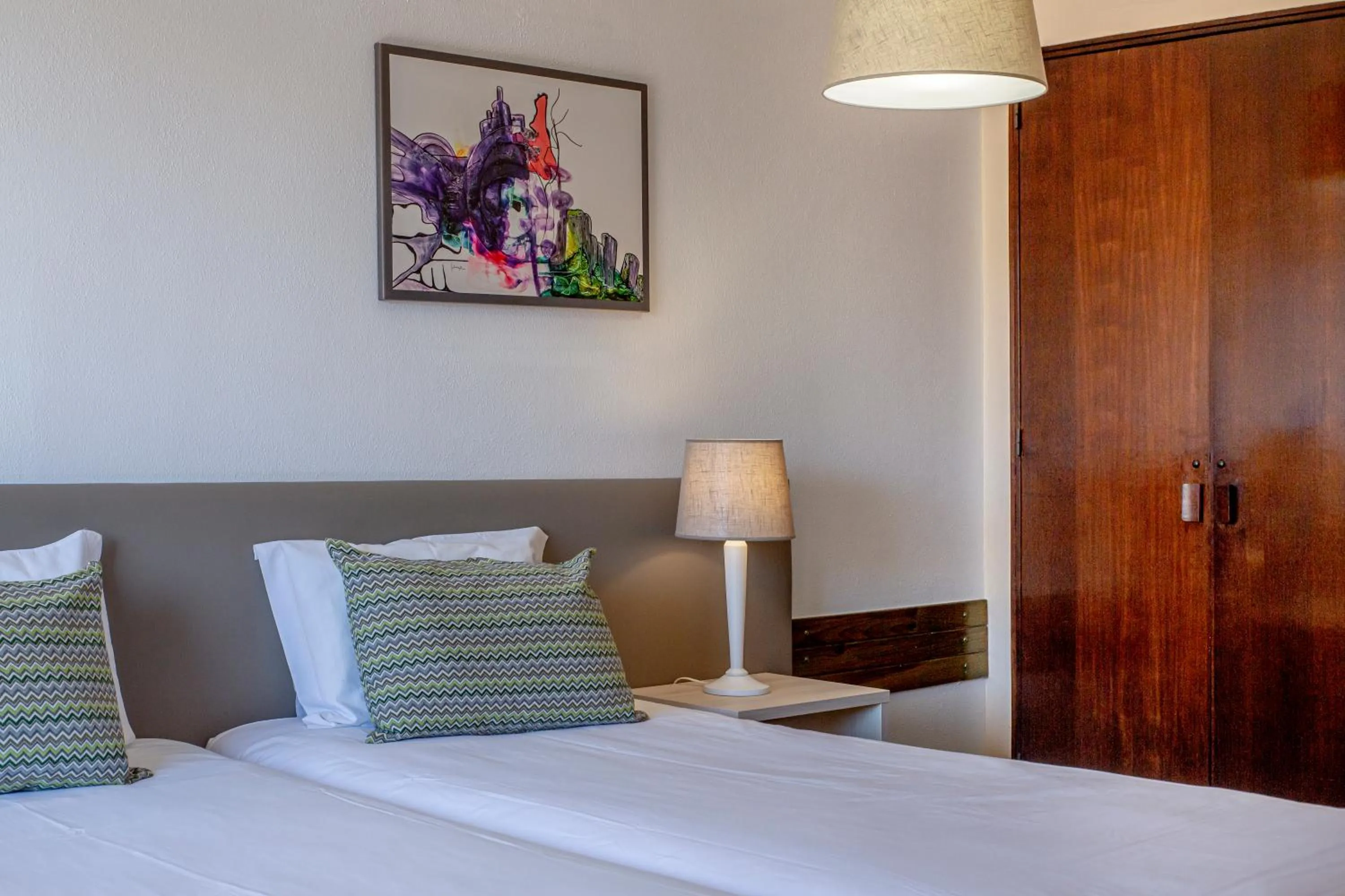 Bed in Turial Old Town Ocean View