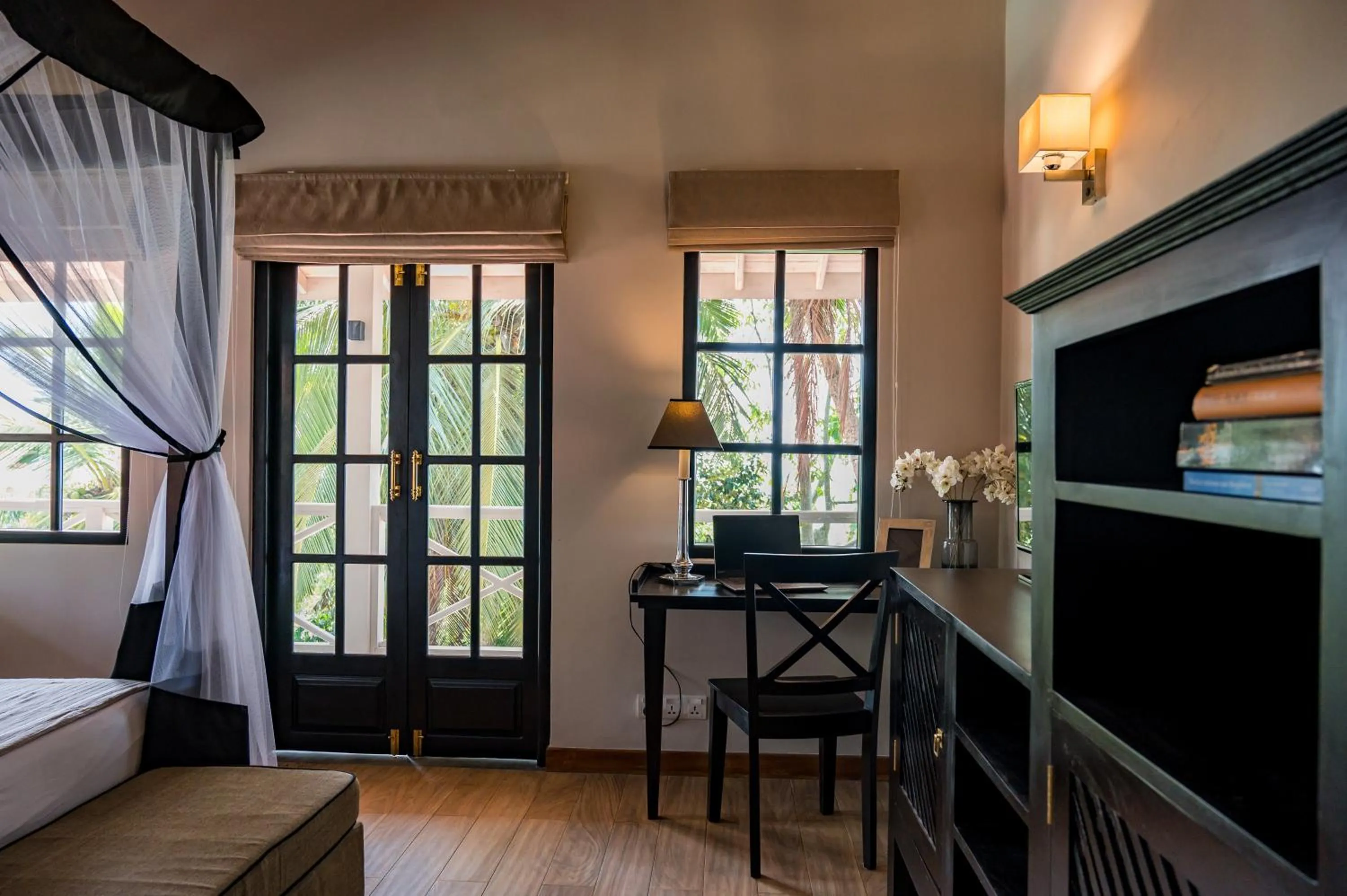 Living room, Bed in Tabula Rasa Resort & Spa