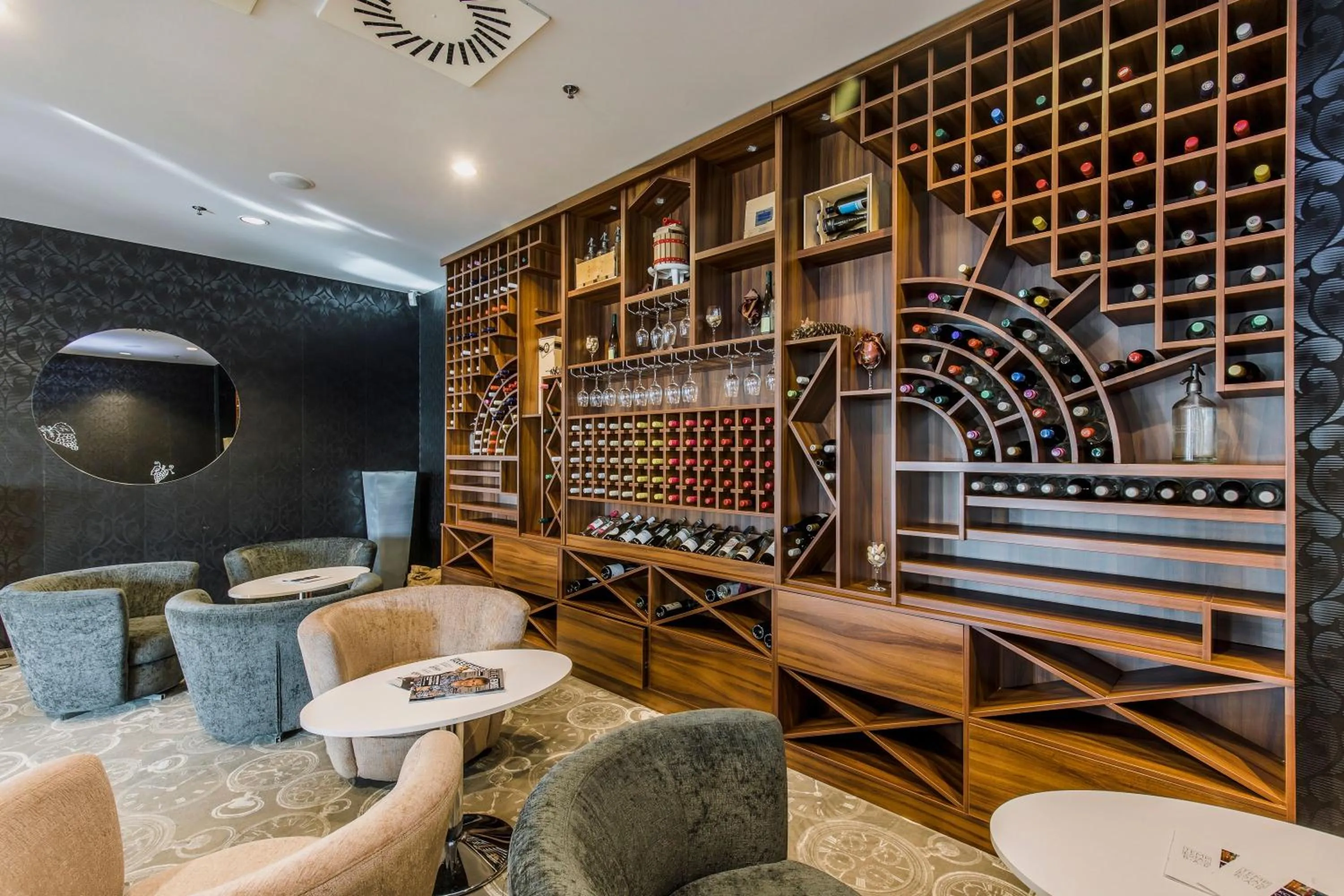 ETO Park Hotel Business & Stadium