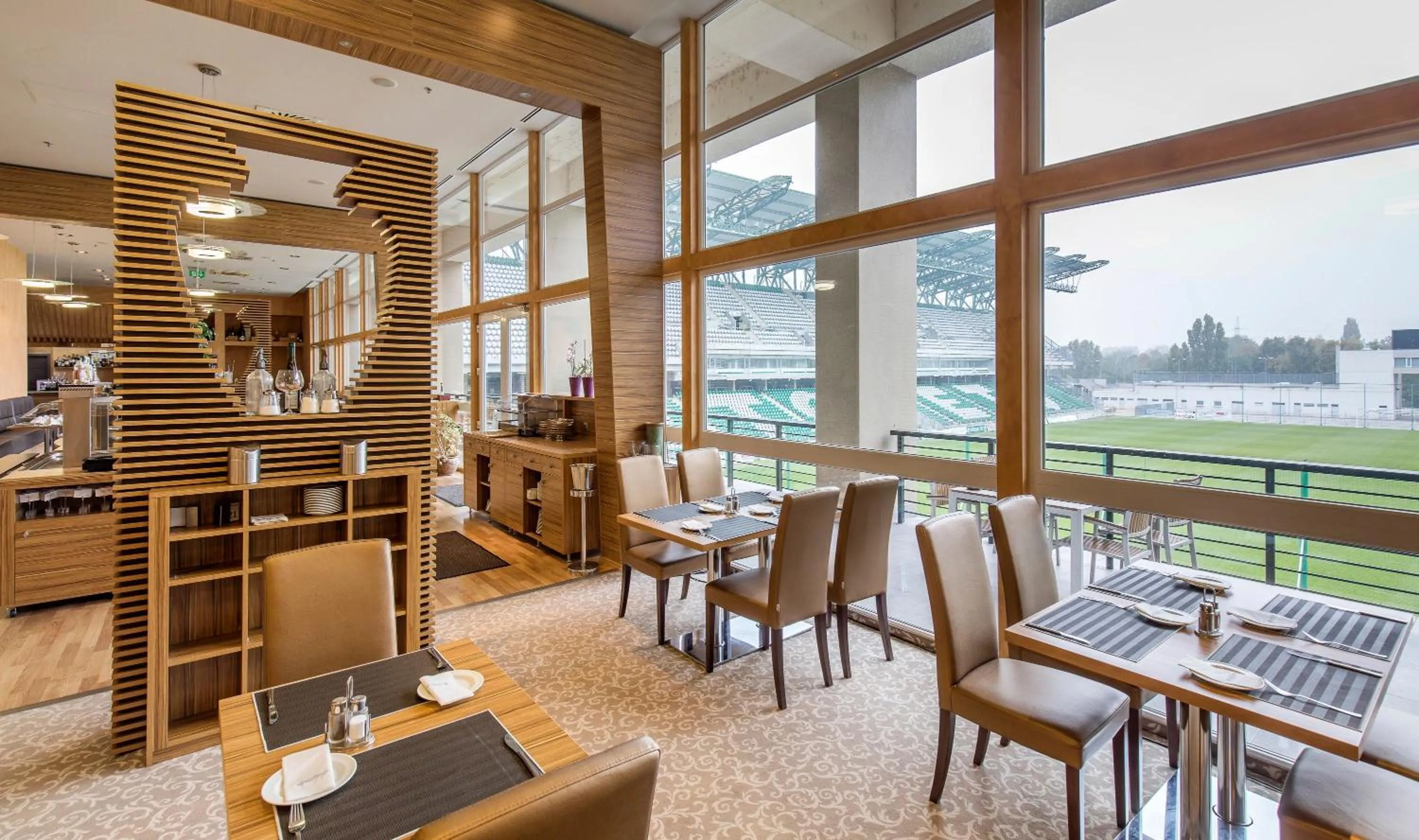 ETO Park Hotel Business & Stadium