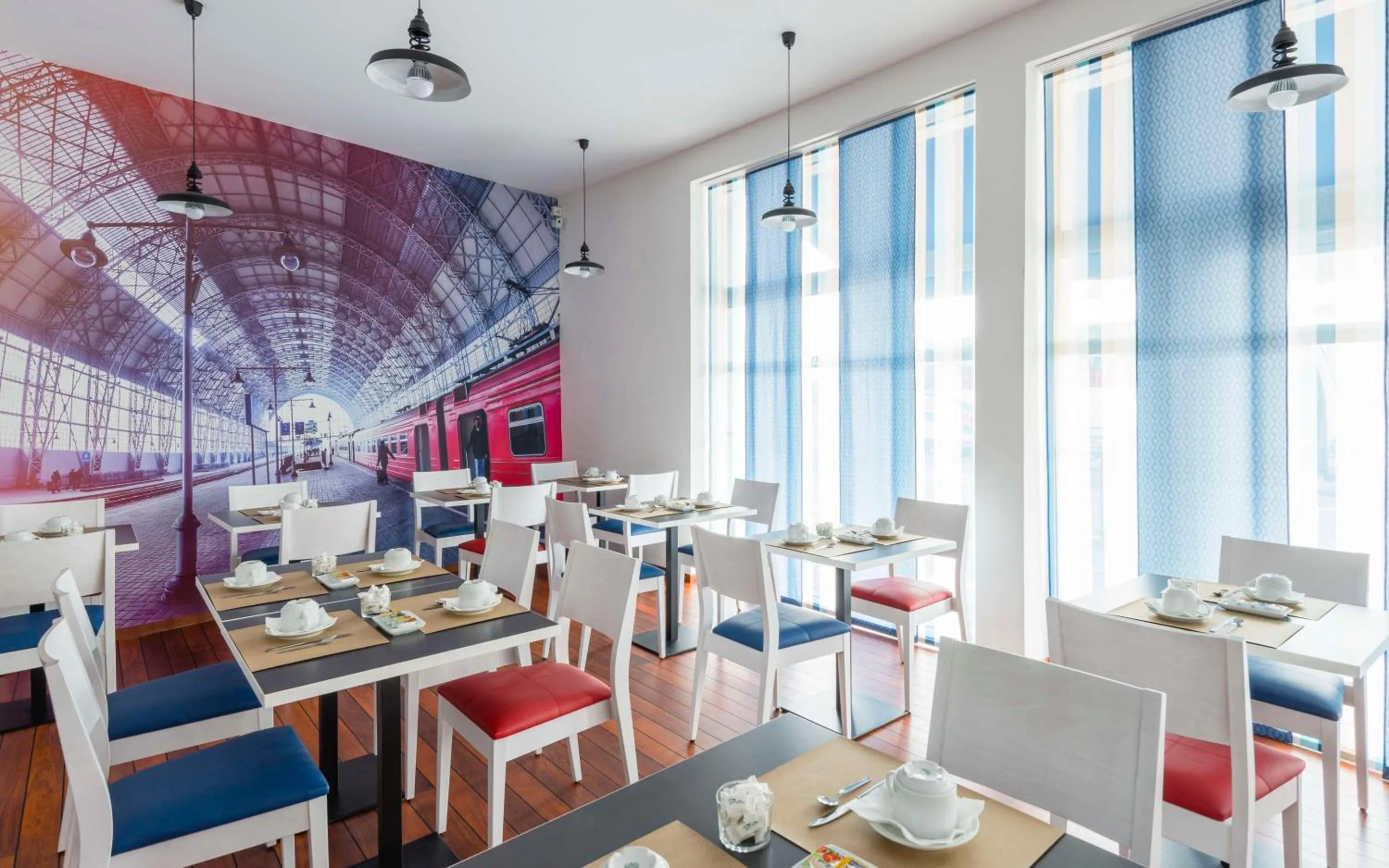 Breakfast in Brit Hotel de Paris Saint-Jean-de-Luz