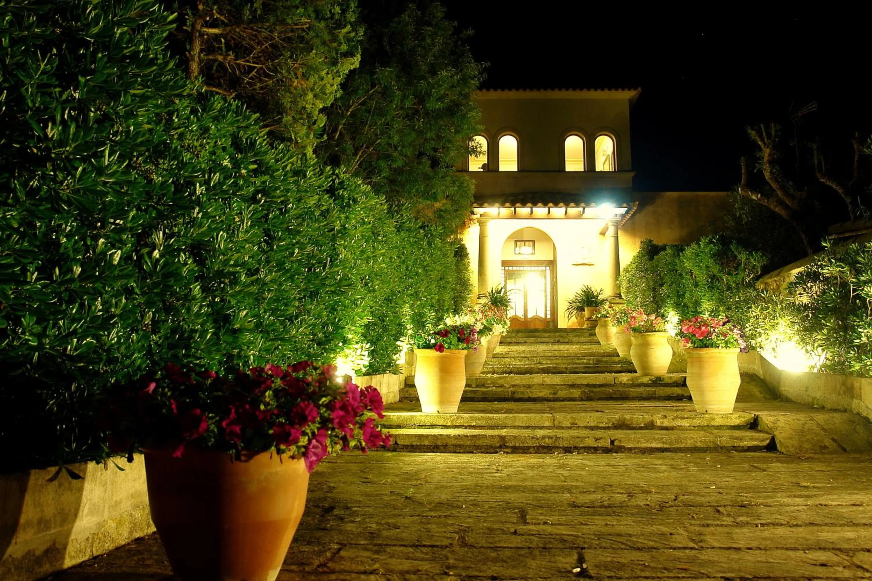 Facade/entrance in Aumallia Hotel & Spa