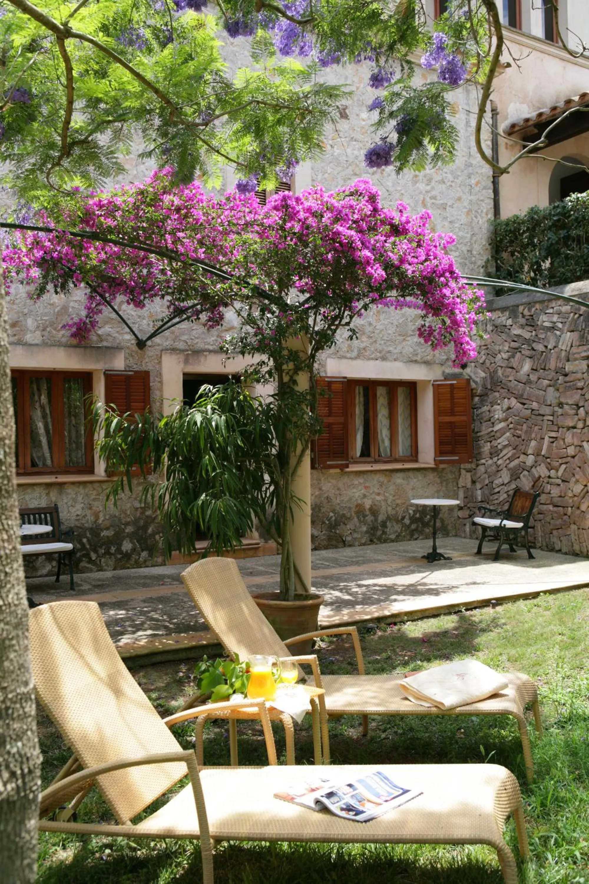 Garden in Aumallia Hotel & Spa