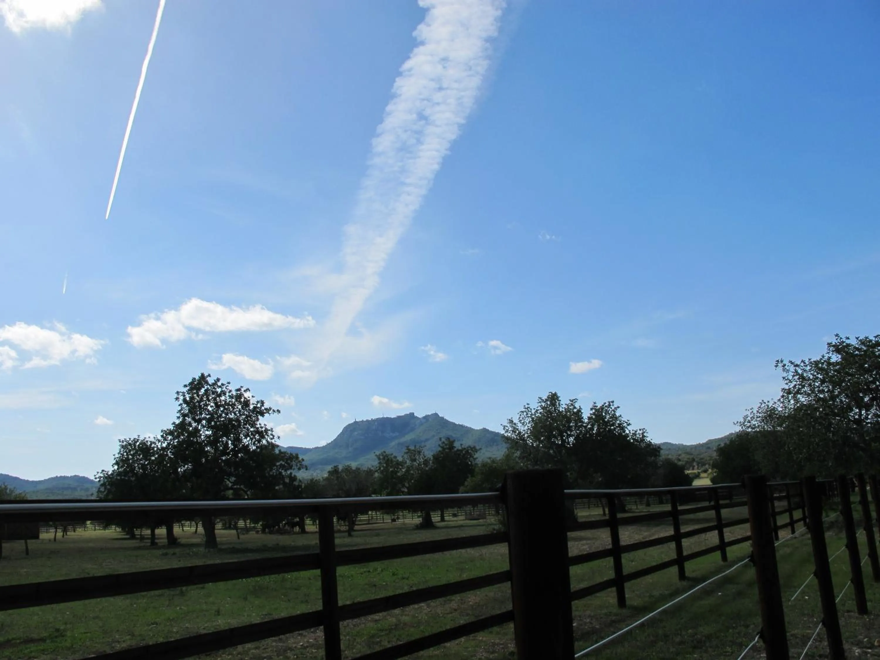 Hiking in Aumallia Hotel & Spa