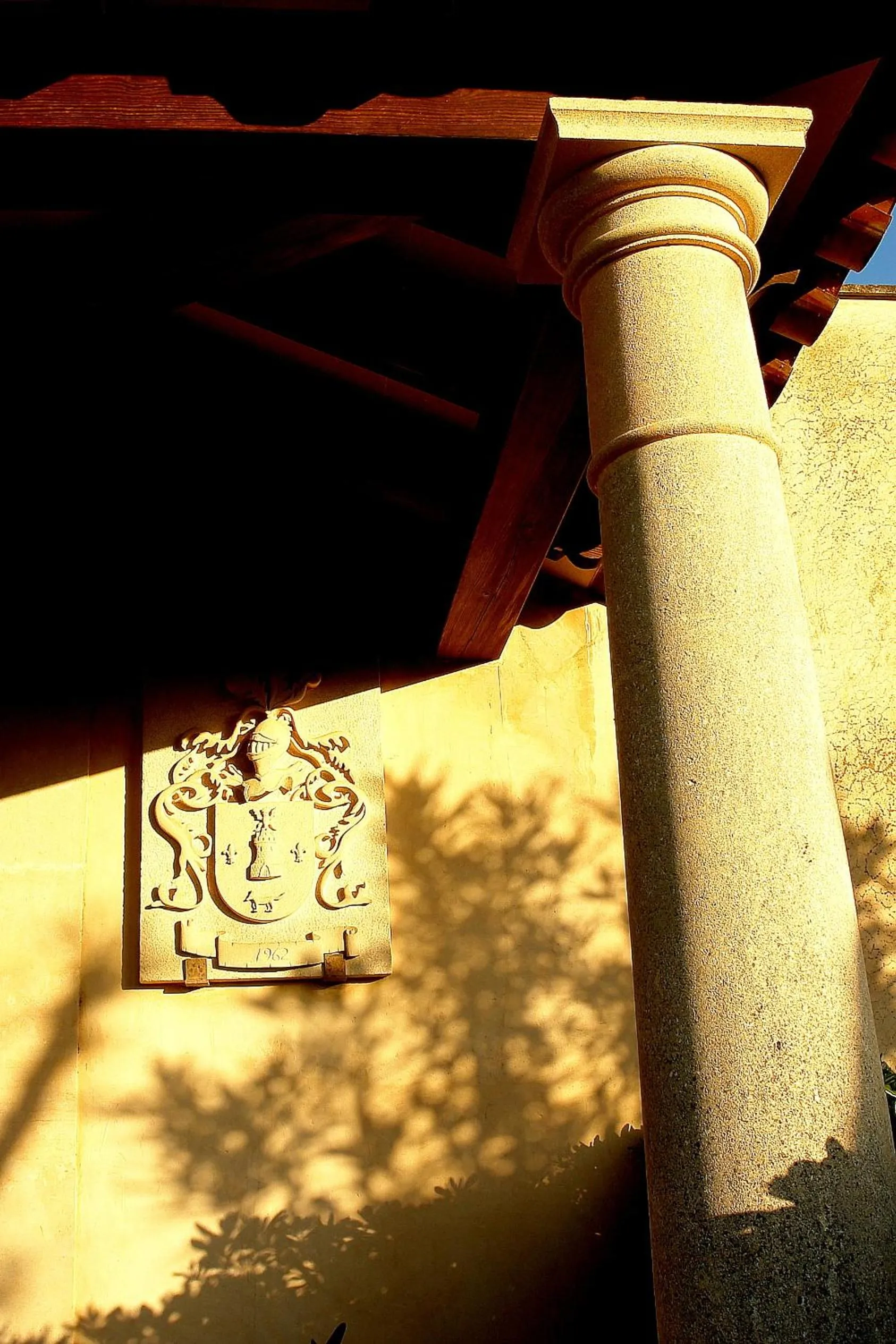 Facade/entrance in Aumallia Hotel & Spa