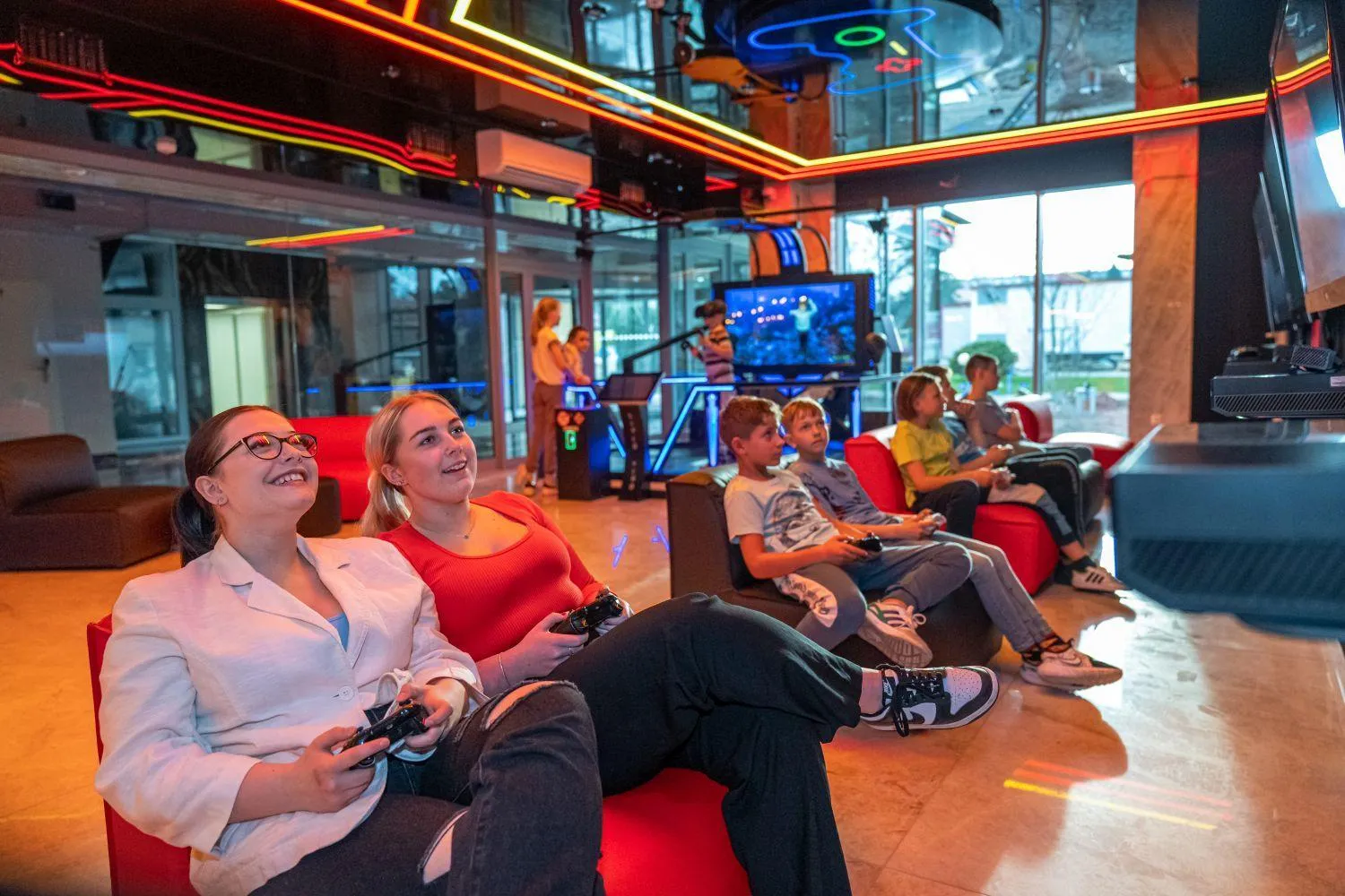 Communal lounge/ TV room in Aquapark Health Resort & Medical SPA Panorama Morska All Inclusive