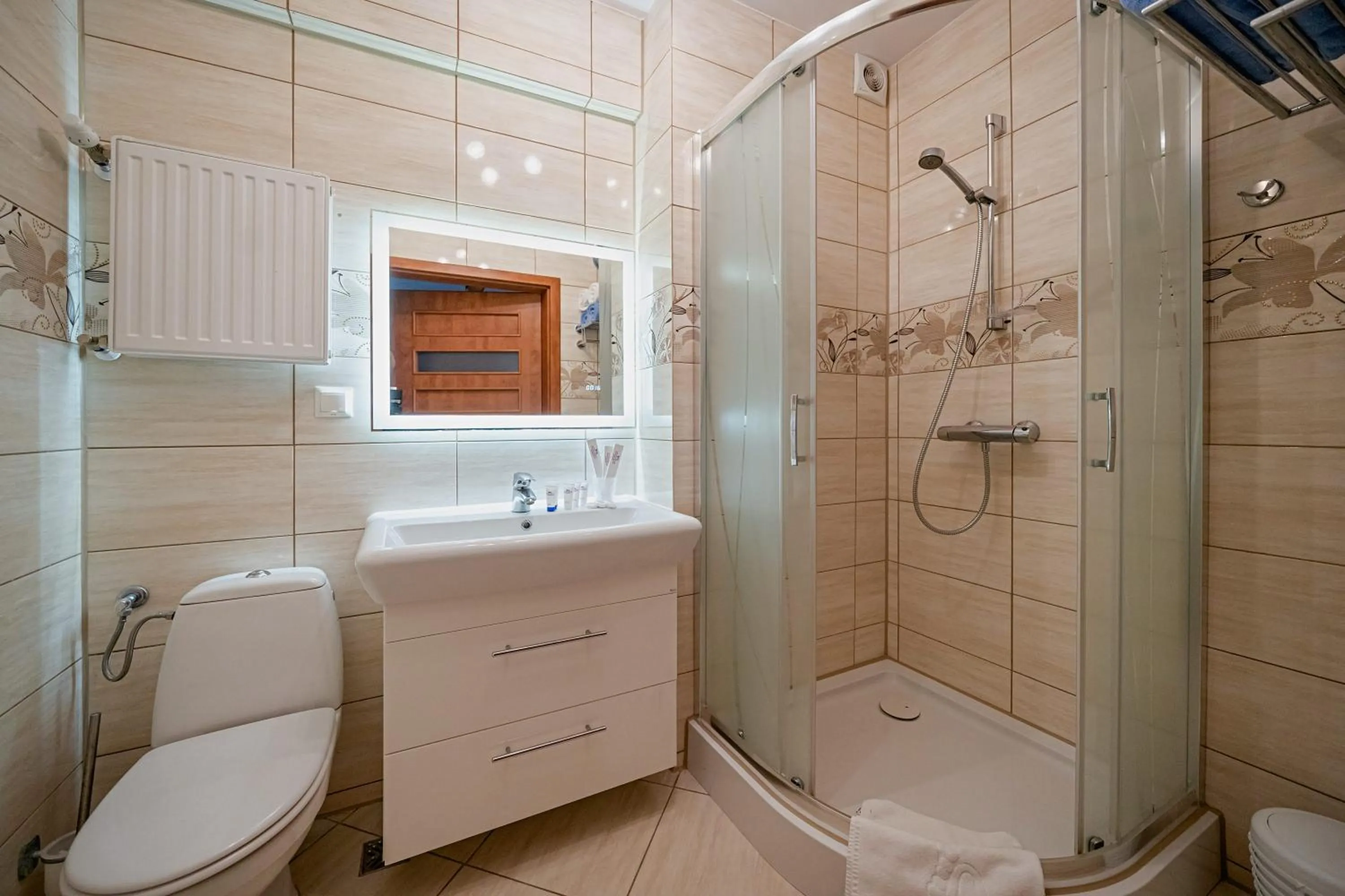 Shower in Aquapark Health Resort & Medical SPA Panorama Morska All Inclusive