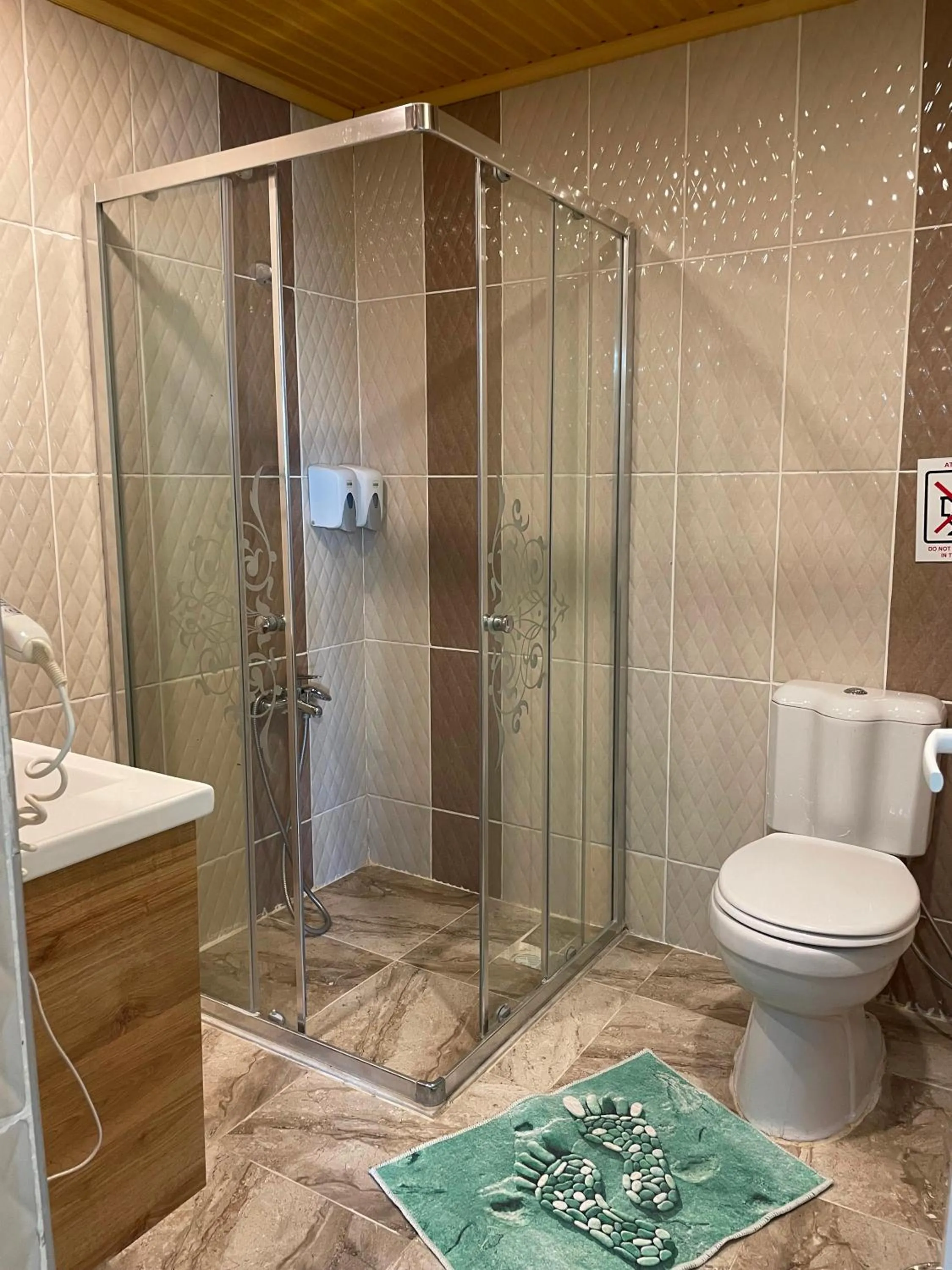 Shower in Alida Hotel Pamukkale