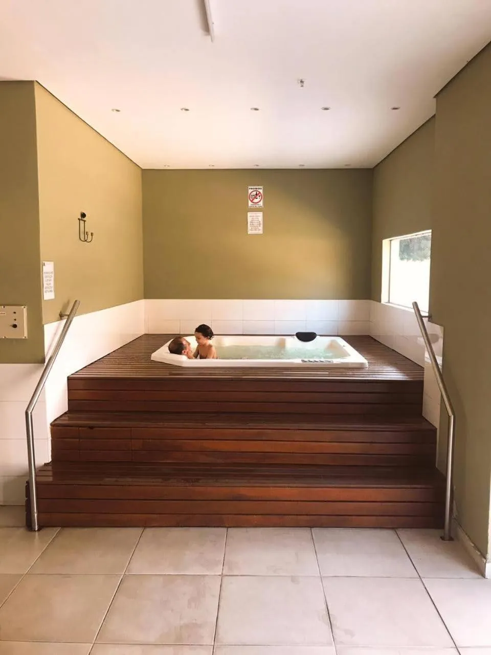 Live Suites Itaipava