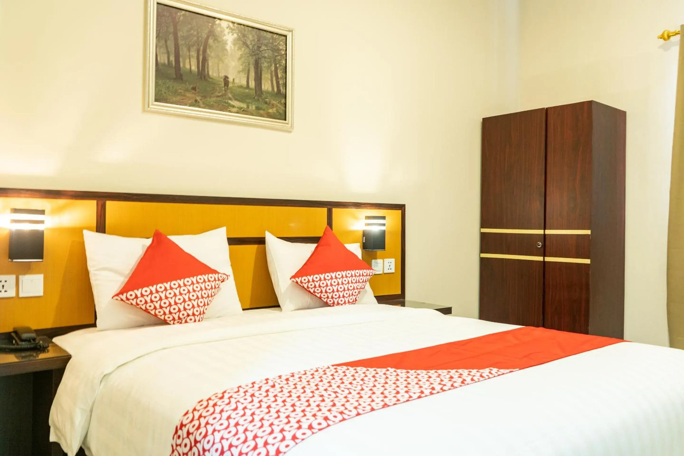 Standard Double Room - single occupancy in Hokkie Hotel Punggur Batam Standard Double Room - single occupancy in Hokkie Hotel Punggur Batam