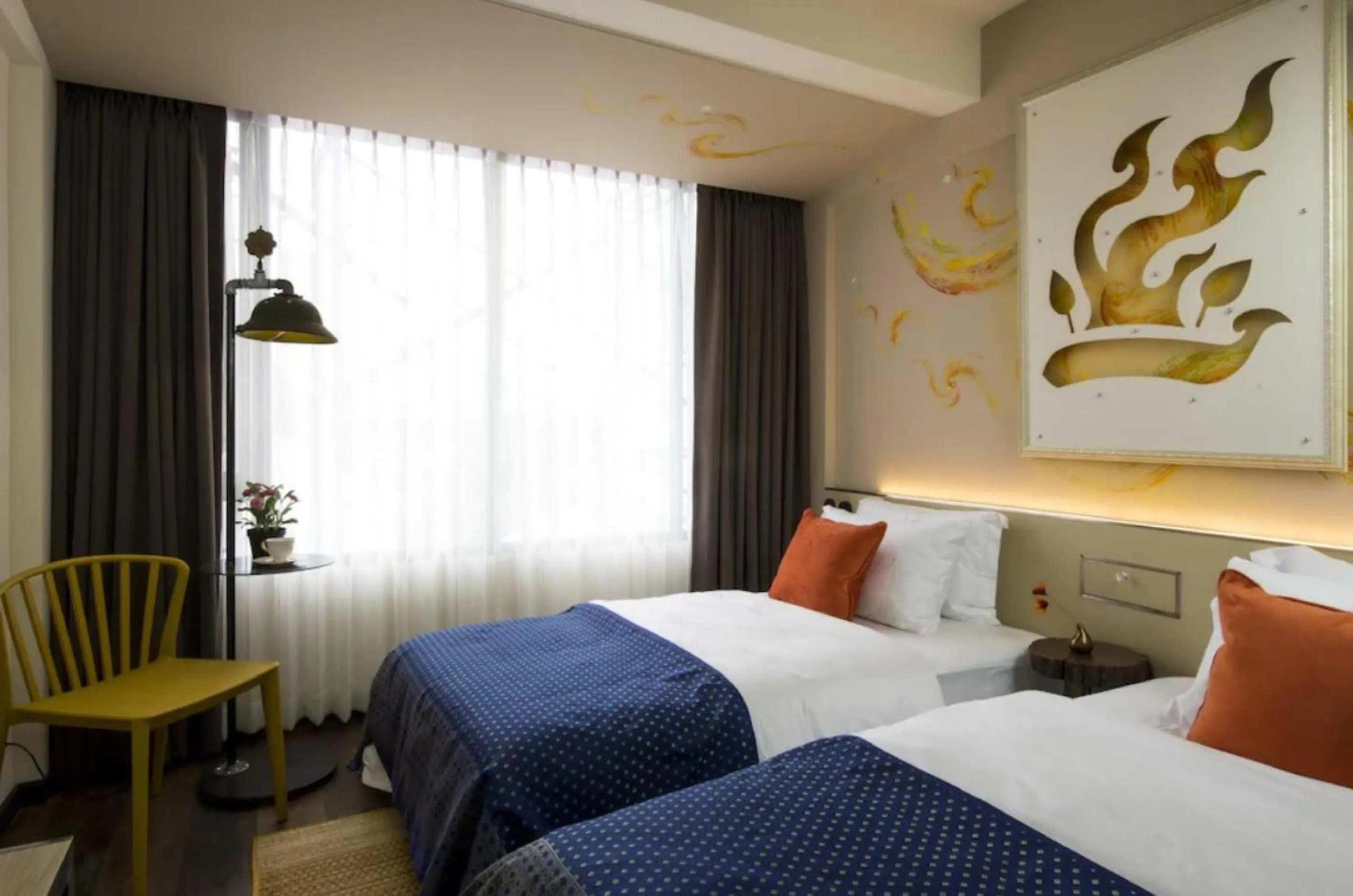 Bedroom, Bed in Dhevi Bangkok Hotel