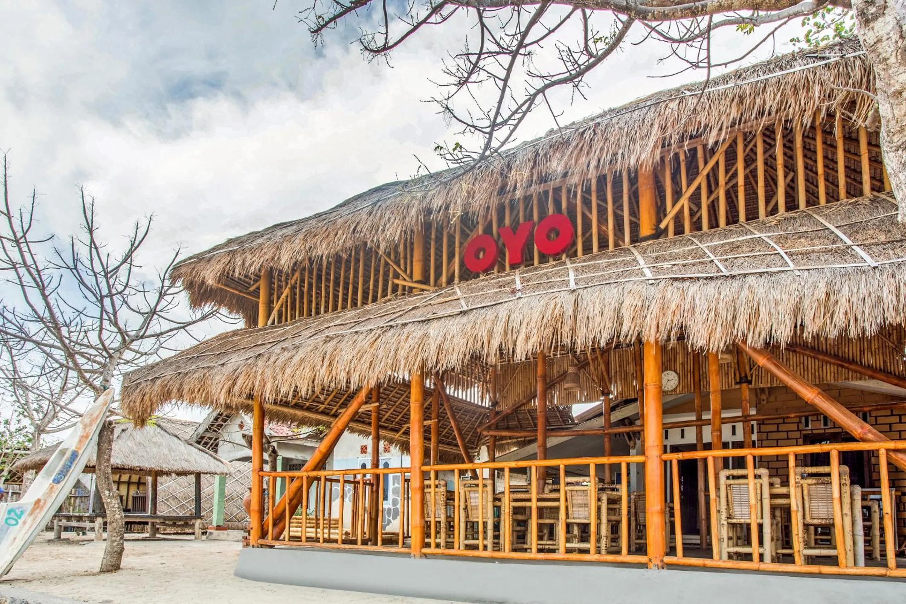 Facade/entrance in Hotel O Telone Bungalow