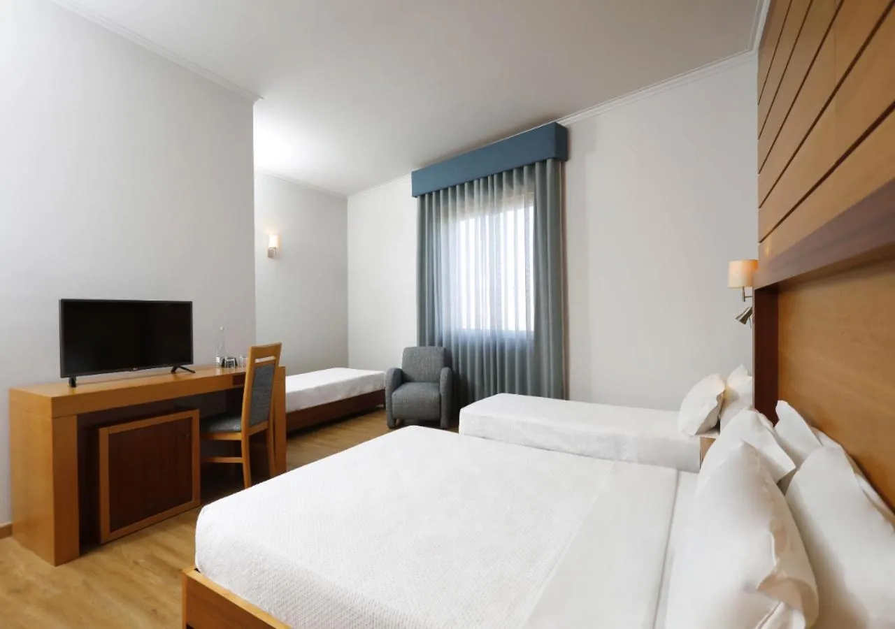 Bed in Montebelo Palácio dos Melos Viseu Historic Hotel