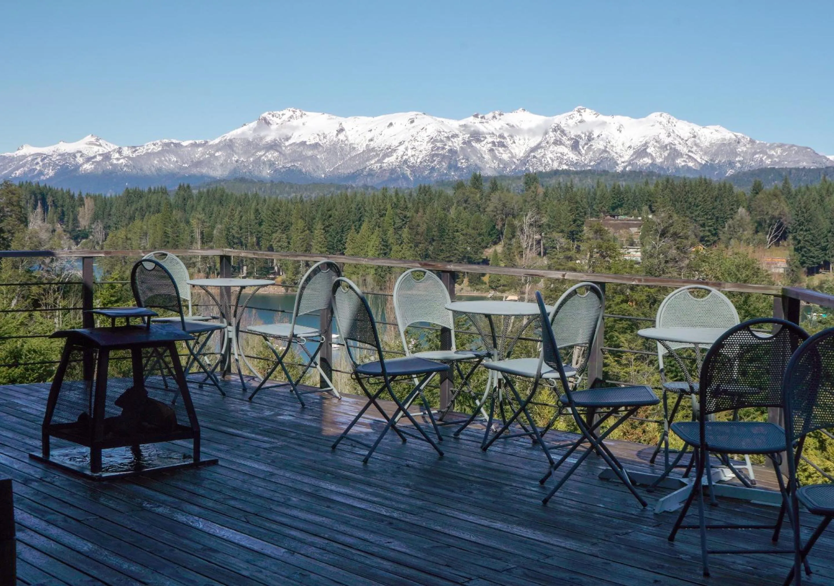 Balcony/Terrace in El Bosque by DOT Tradition