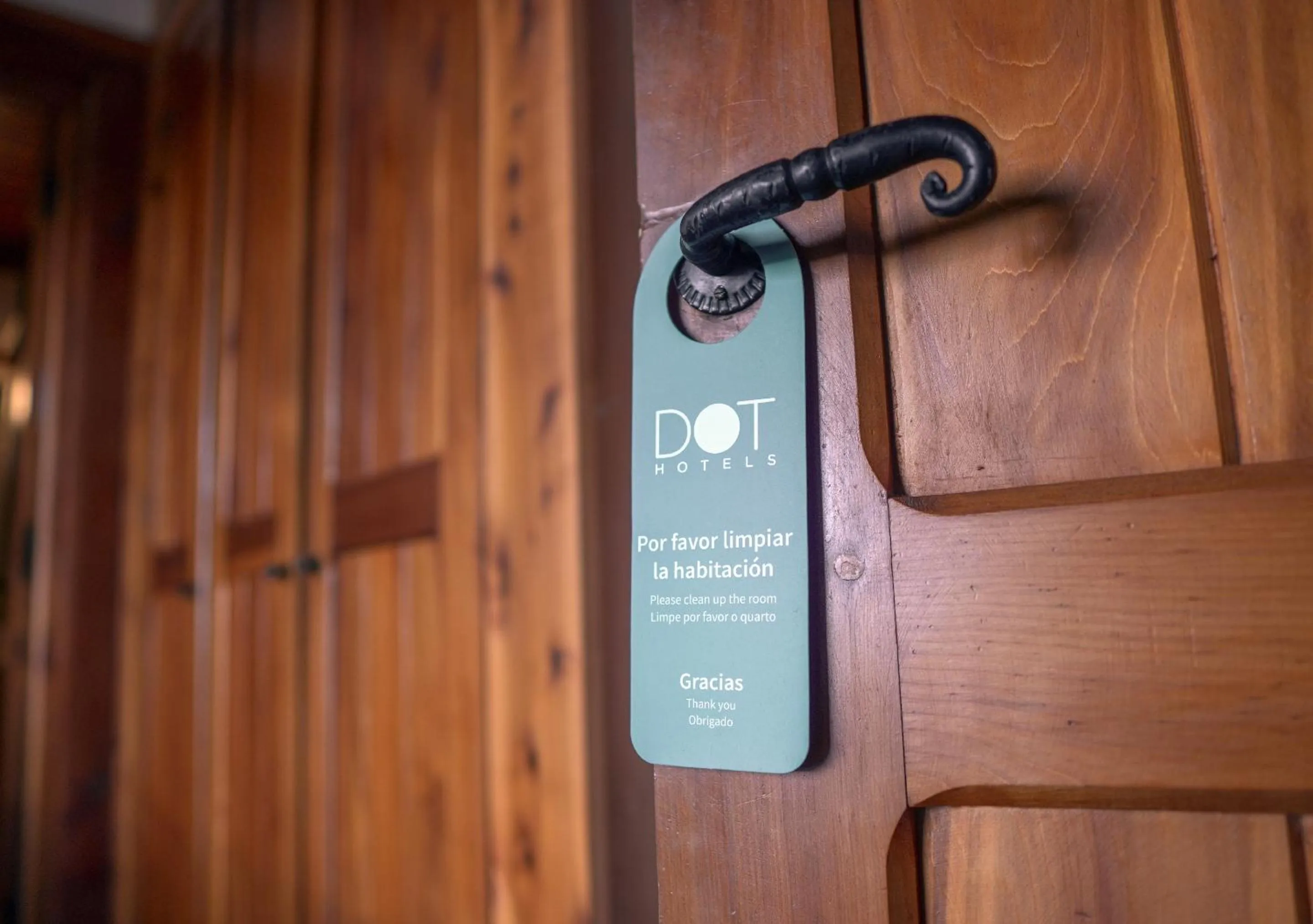 wardrobe in El Bosque by DOT Tradition