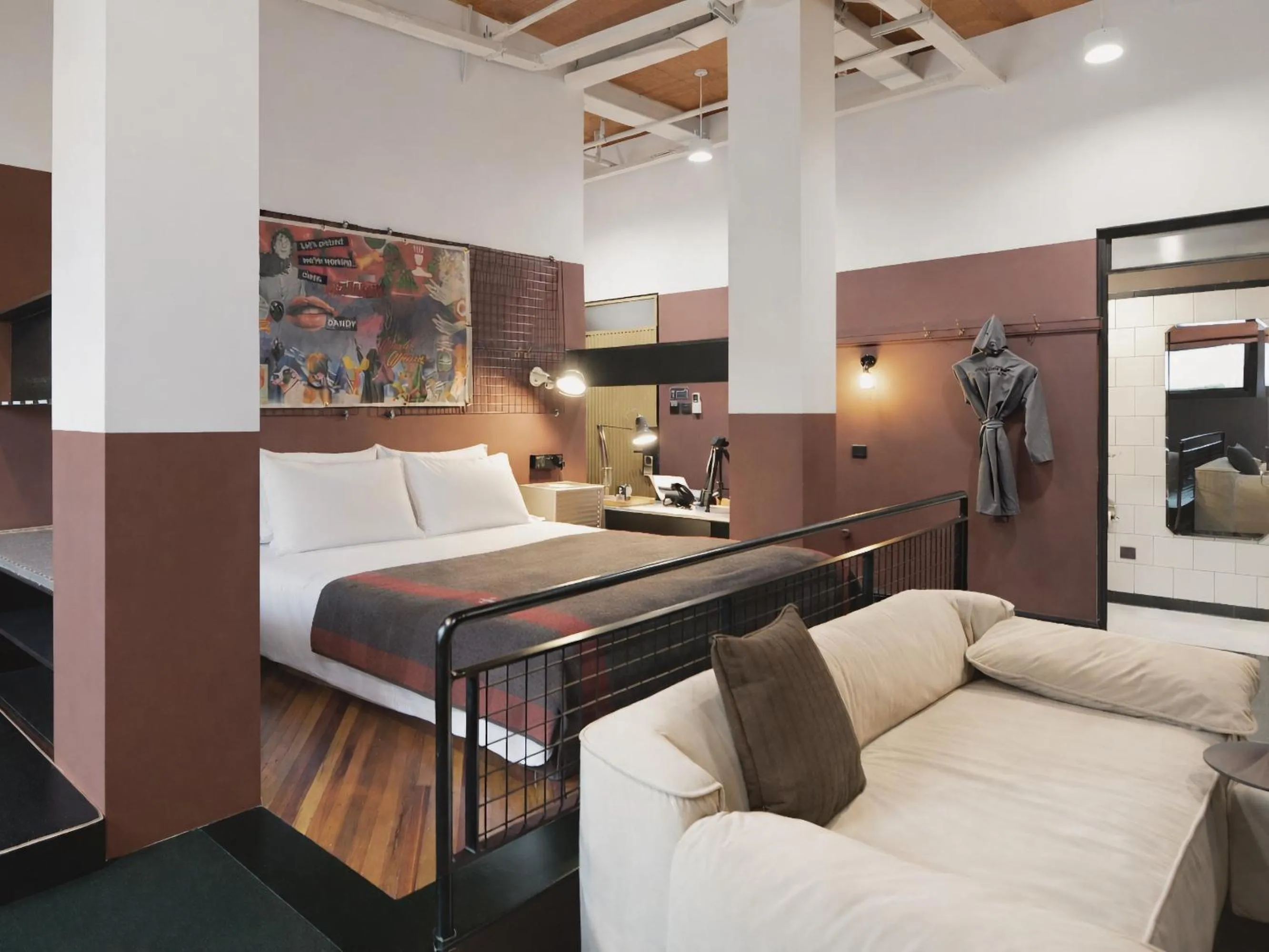 Bed in URSIDE Hotel Shanghai The Bund