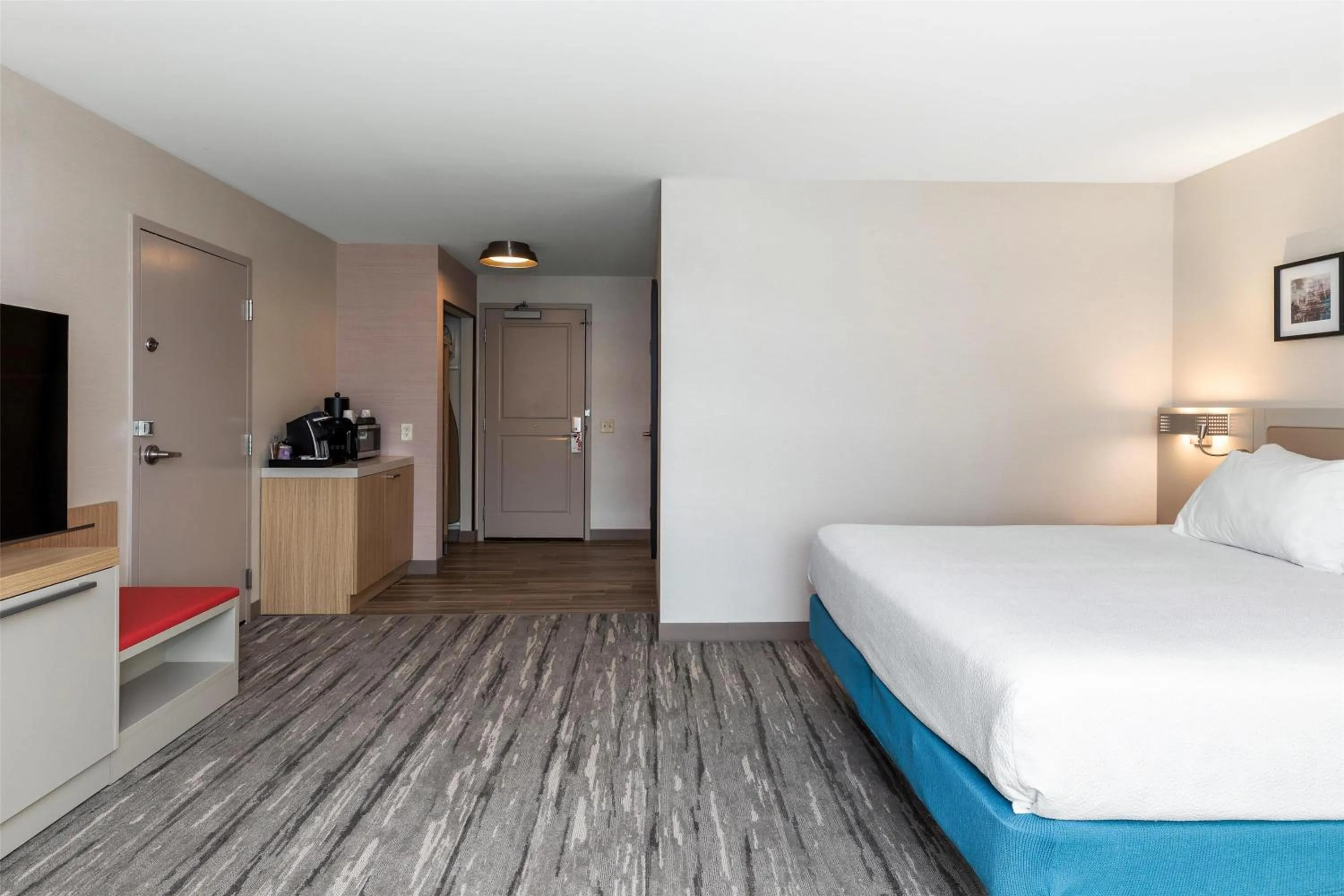 Bed in Hilton Garden Inn Auburn