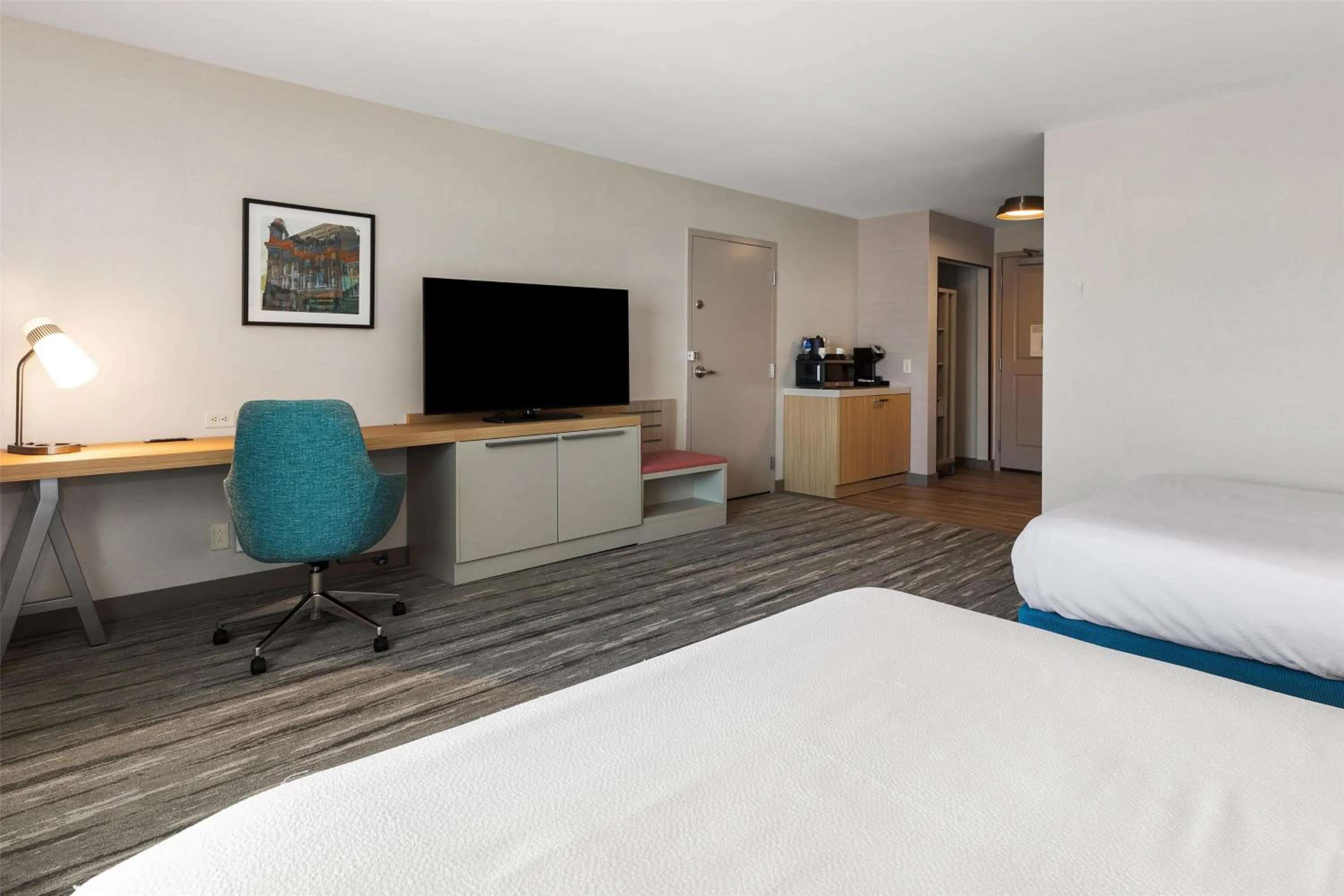 Bedroom, Bed in Hilton Garden Inn Auburn