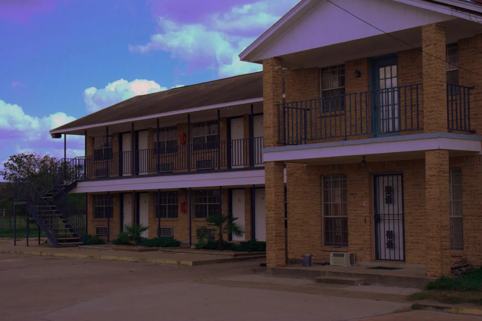 Somerville Inn and Suites